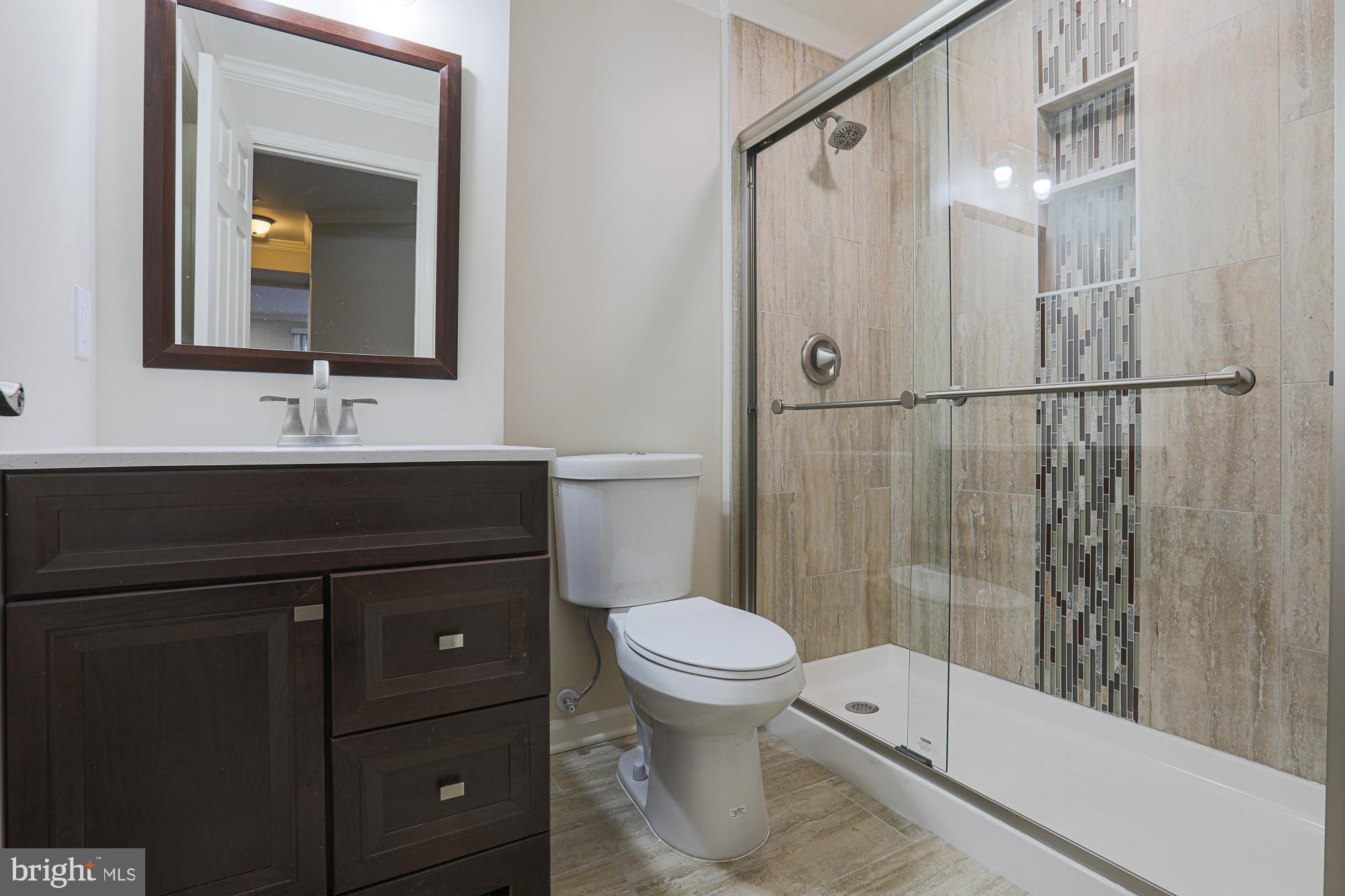 KINGS POINT - Residential