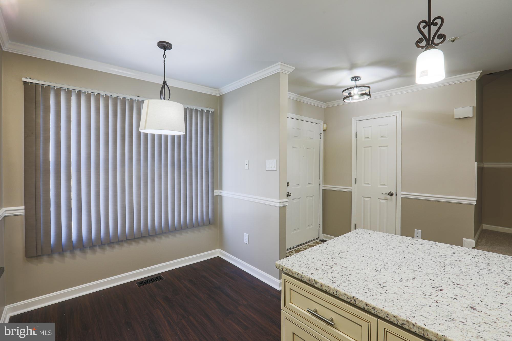 KINGS POINT - Residential