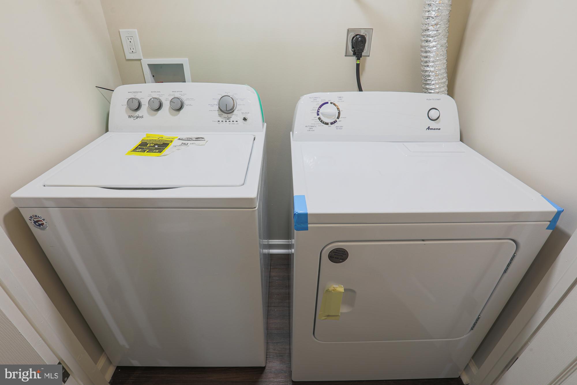 KINGS POINT - Residential