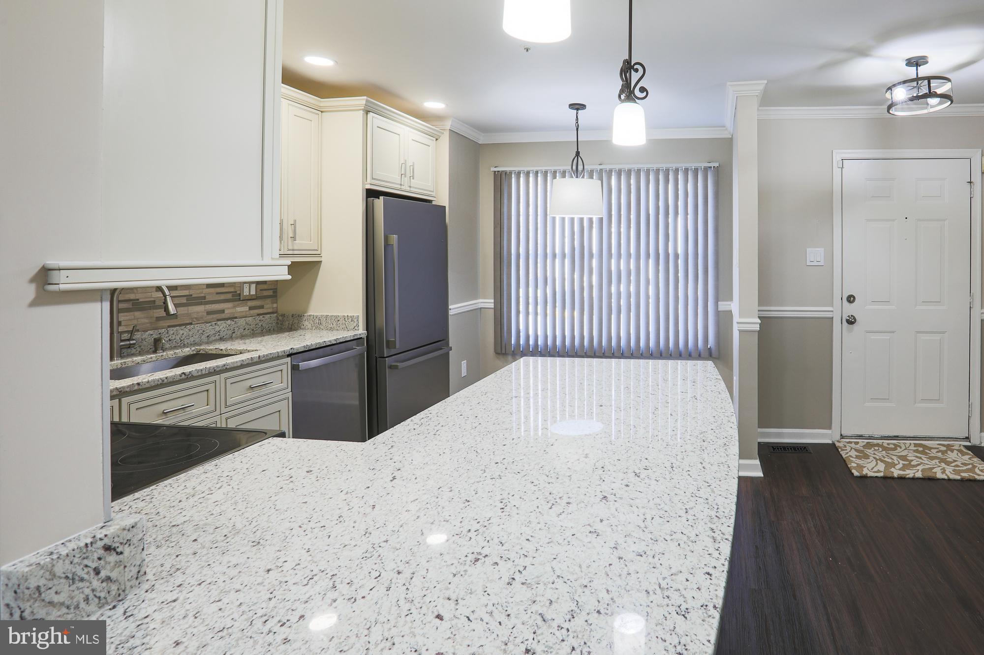 KINGS POINT - Residential