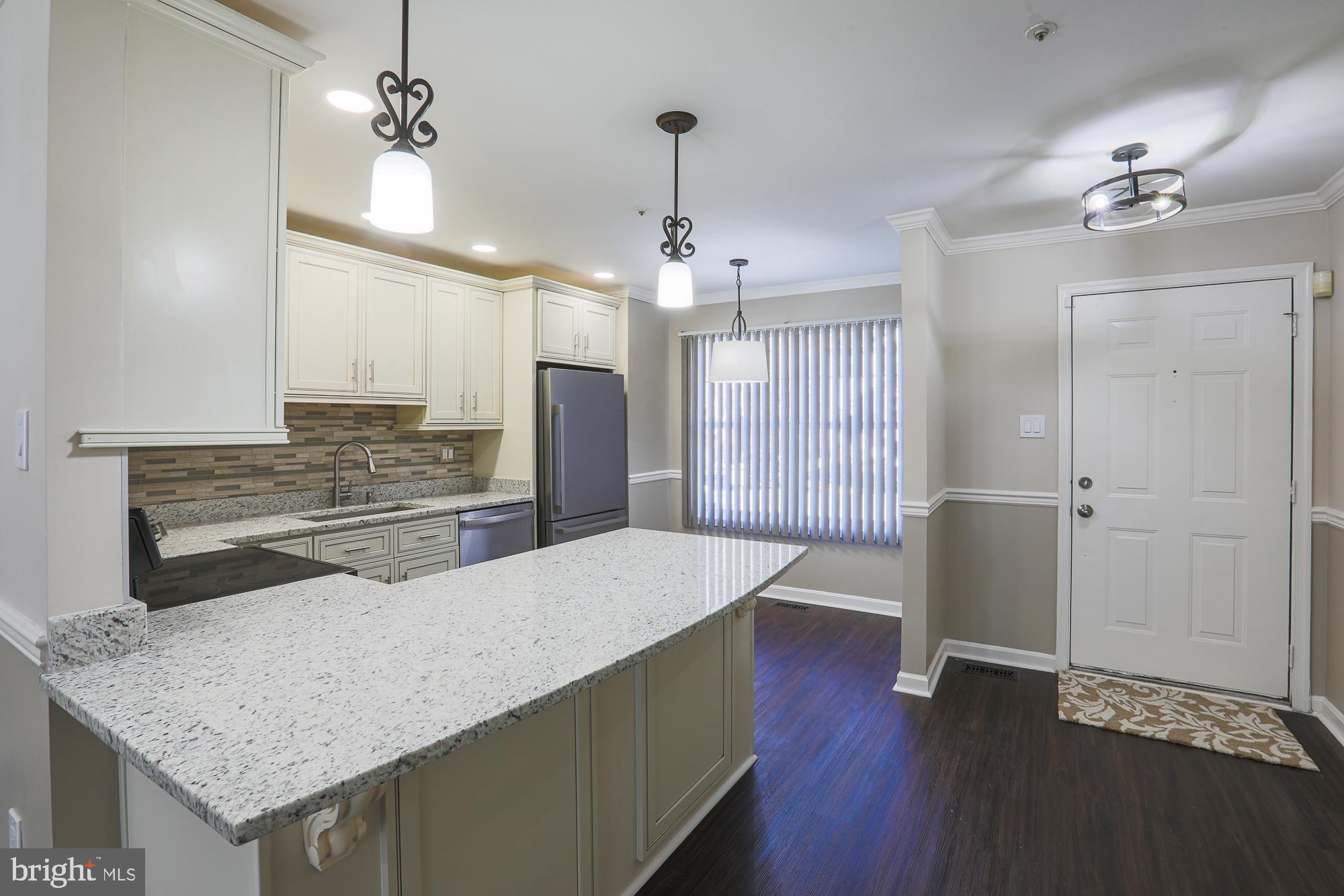 KINGS POINT - Residential