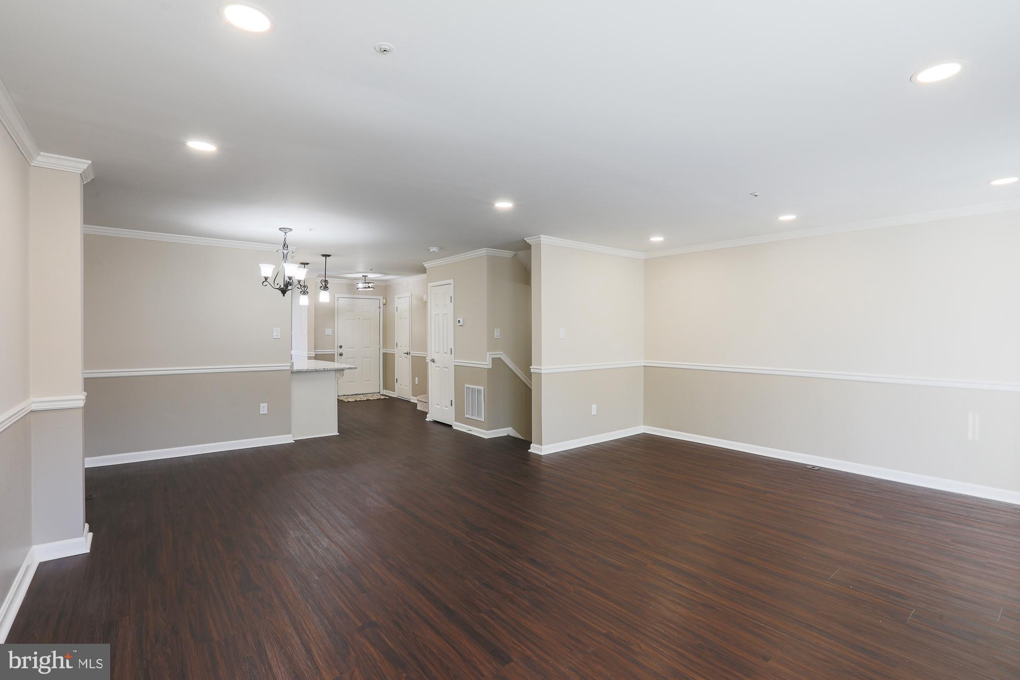 KINGS POINT - Residential