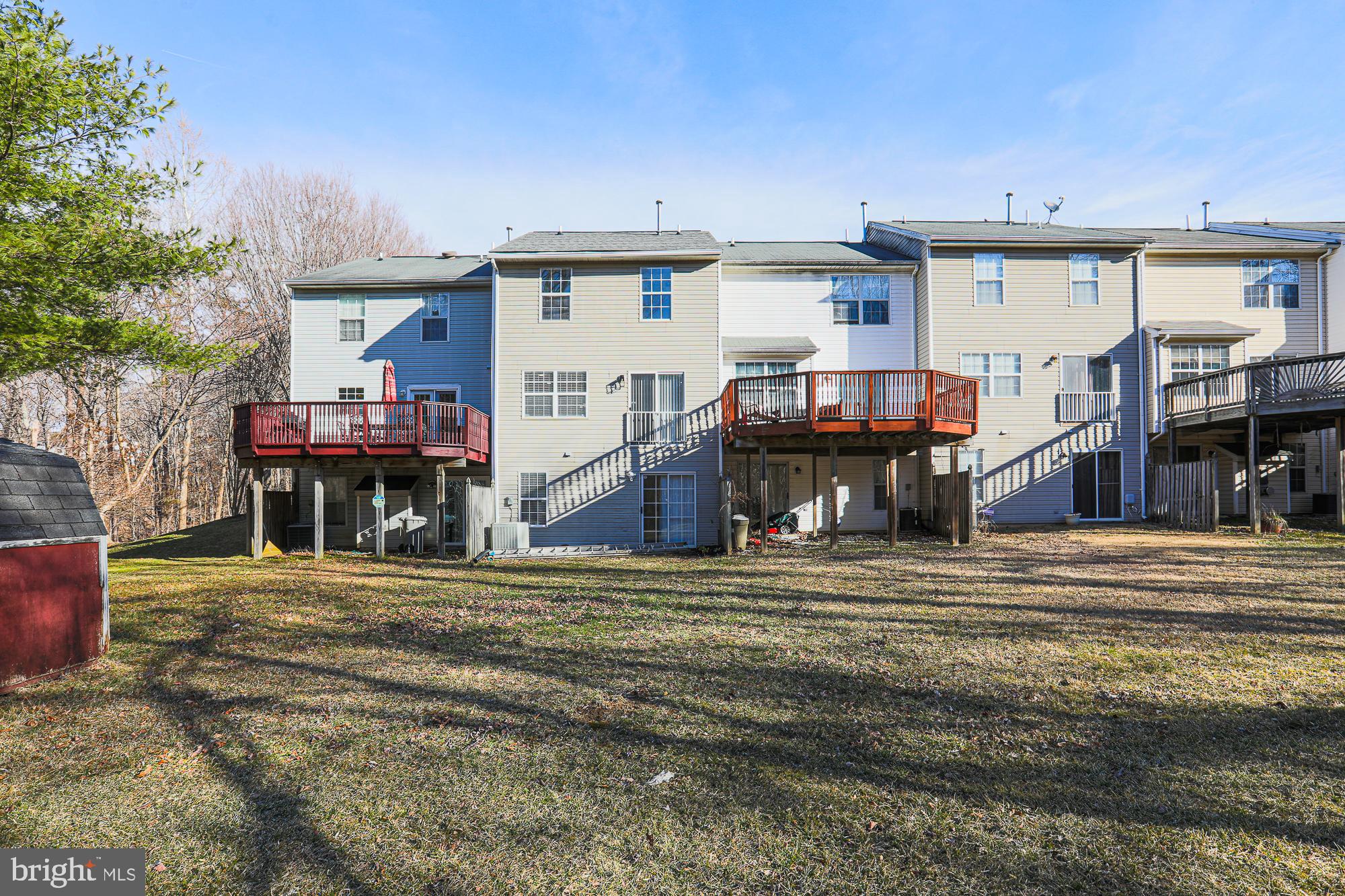 KINGS POINT - Residential