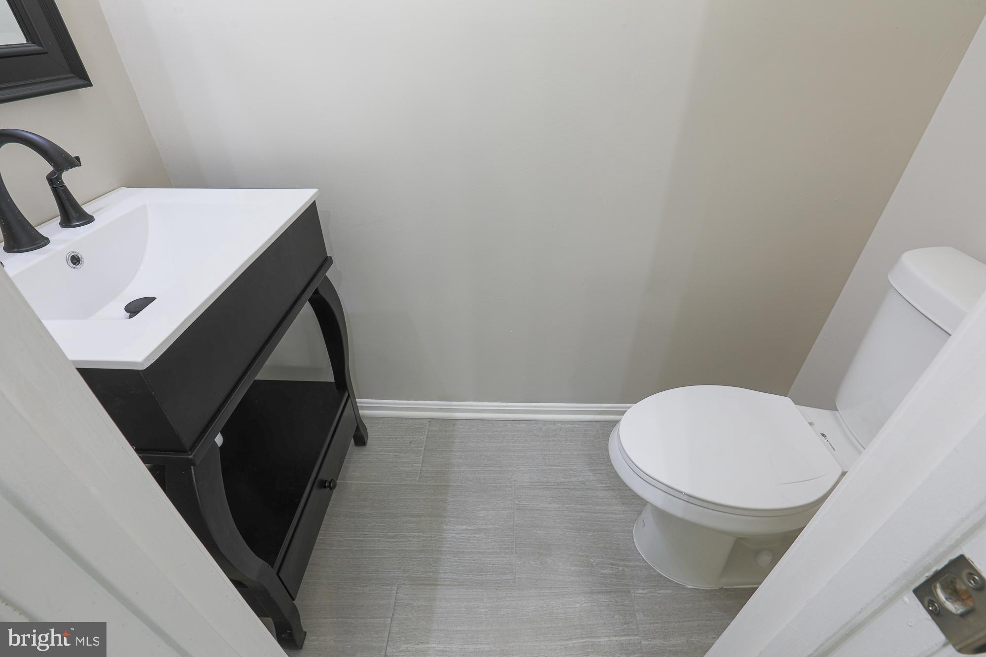 KINGS POINT - Residential