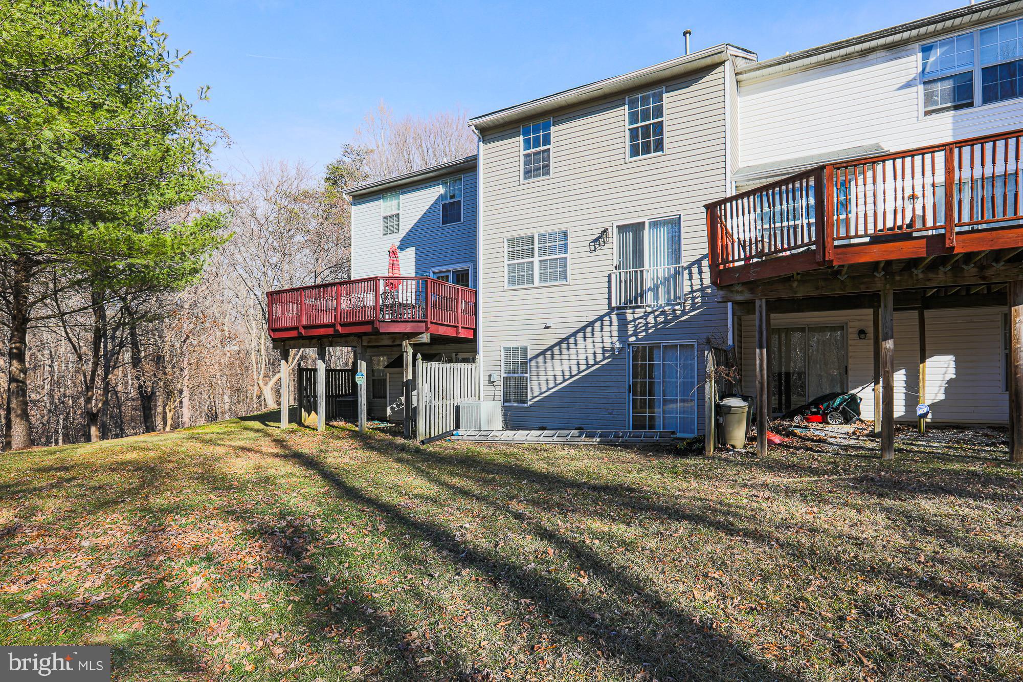 KINGS POINT - Residential