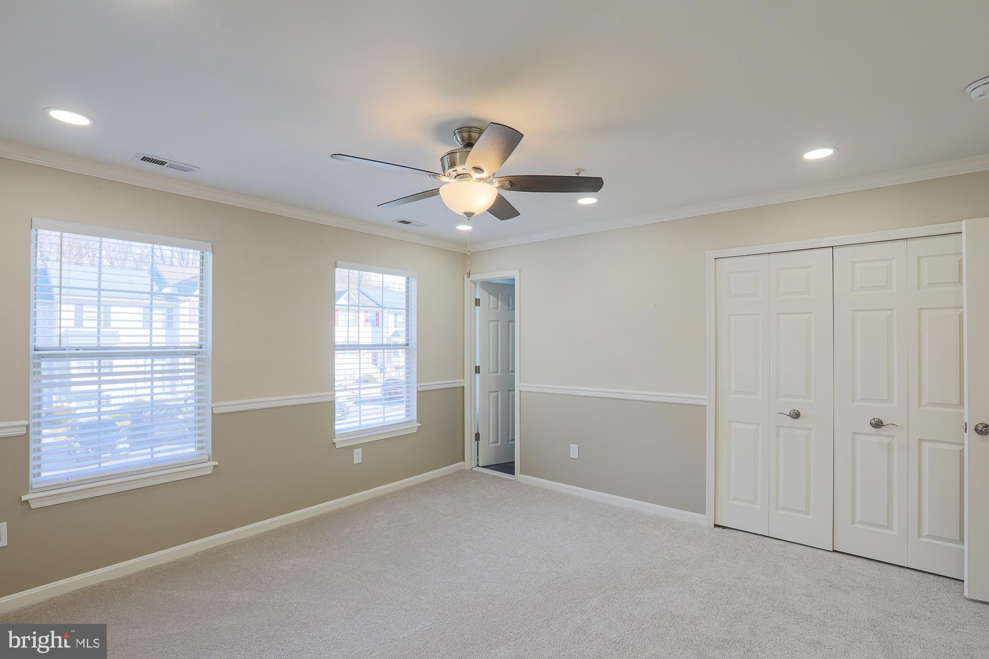 KINGS POINT - Residential