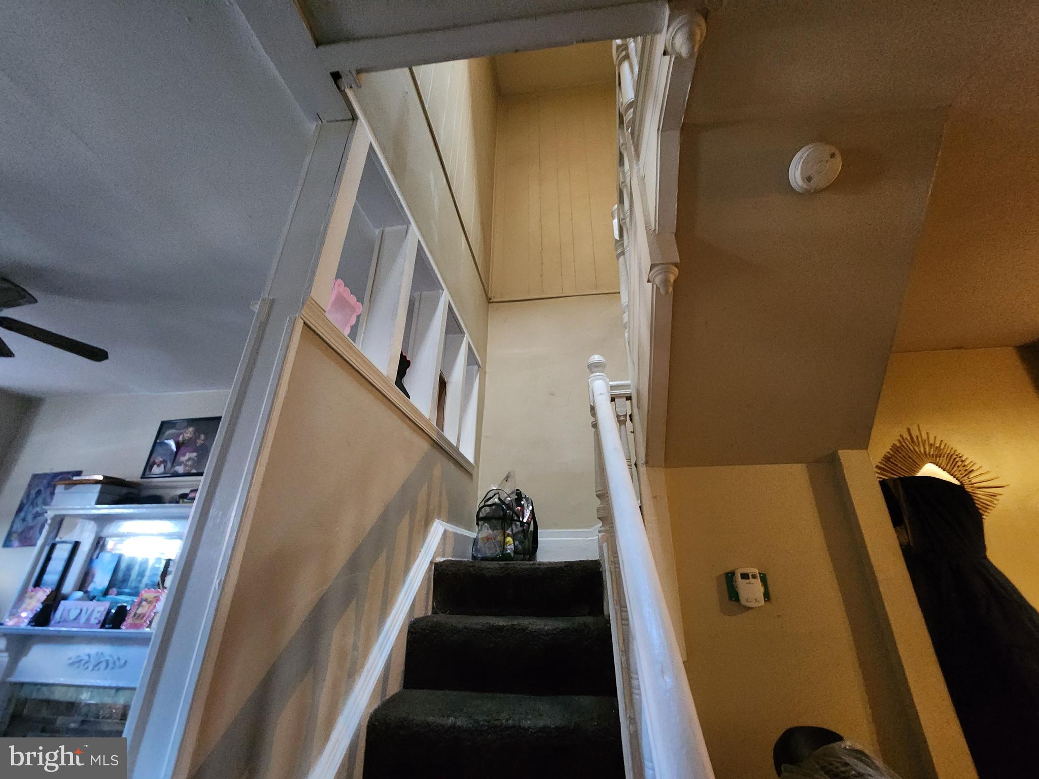 SANDTOWN-WINCHESTER - Residential