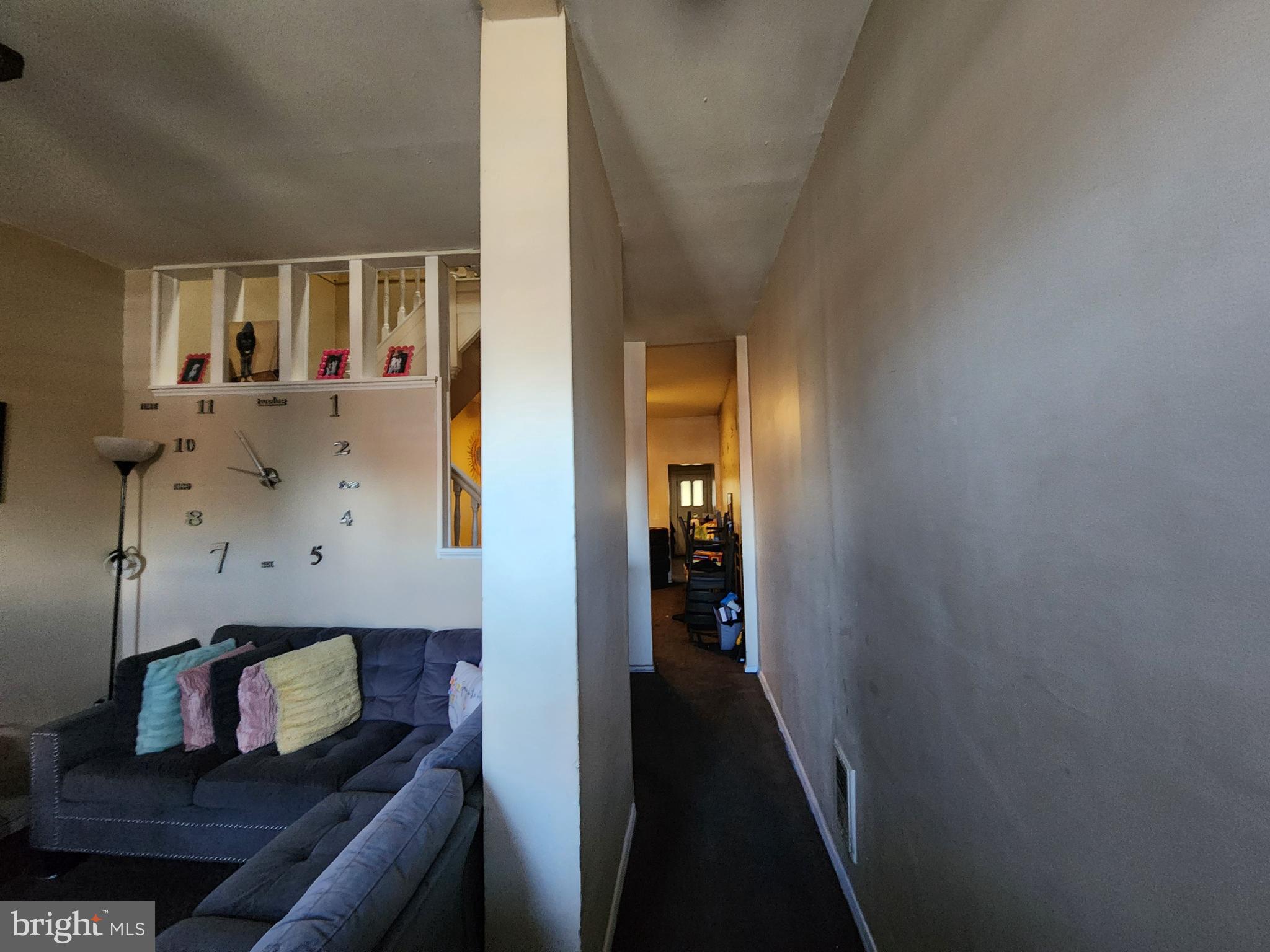 SANDTOWN-WINCHESTER - Residential