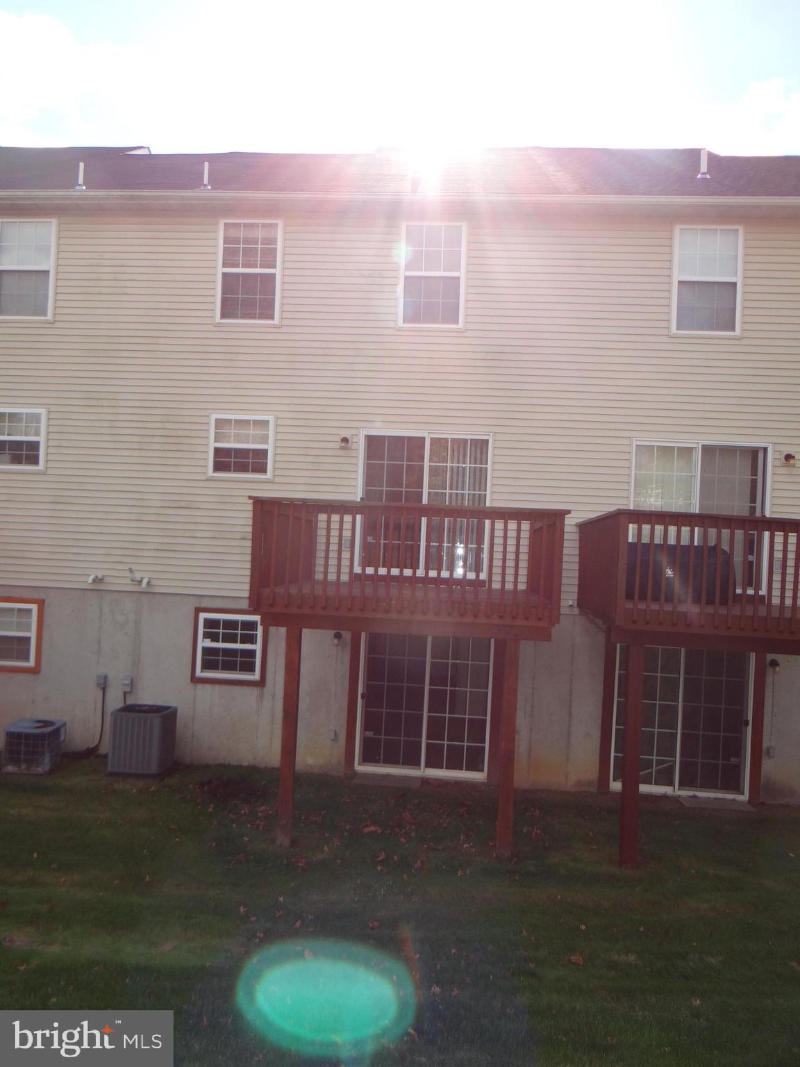 SPRING BROOK VILLAGE - Residential Lease