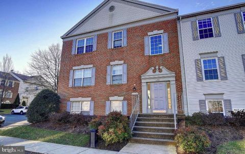1106 HUNTMASTER TERRACE NE 202 LEESBURG VA 20176