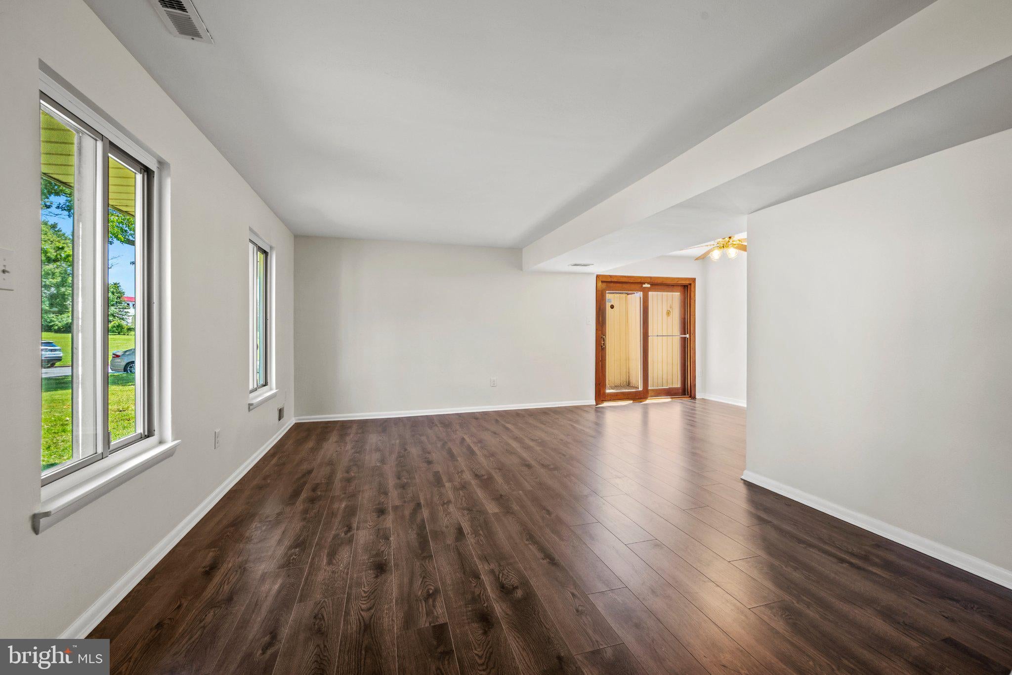 89 KING HENRY CIRCLE 89