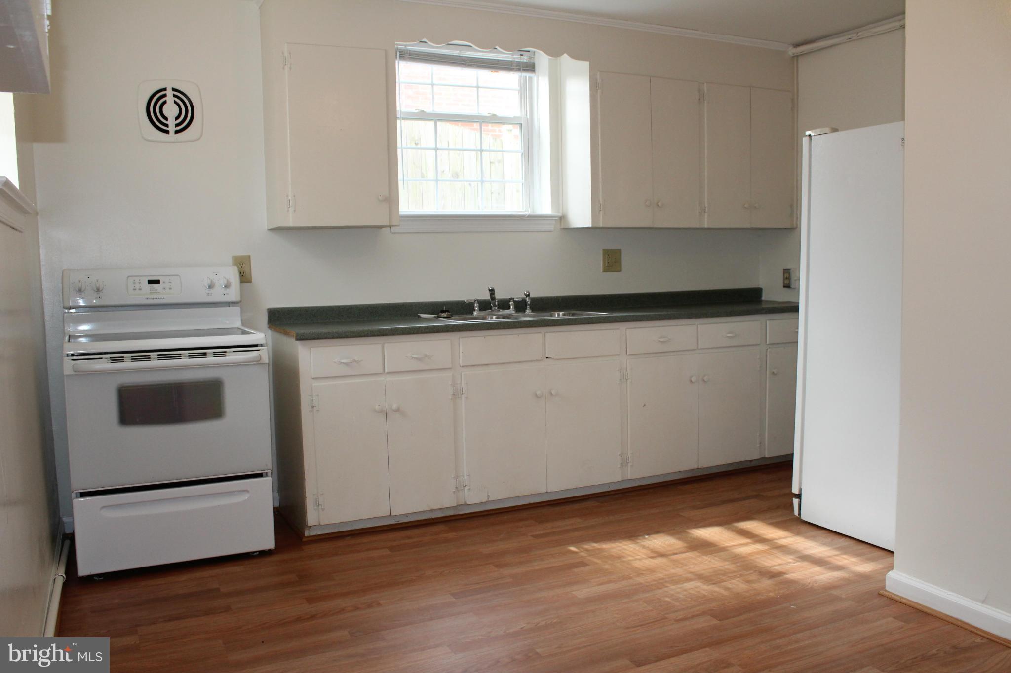 DOWNTOWN FREDERICKSBURG - Residential Lease