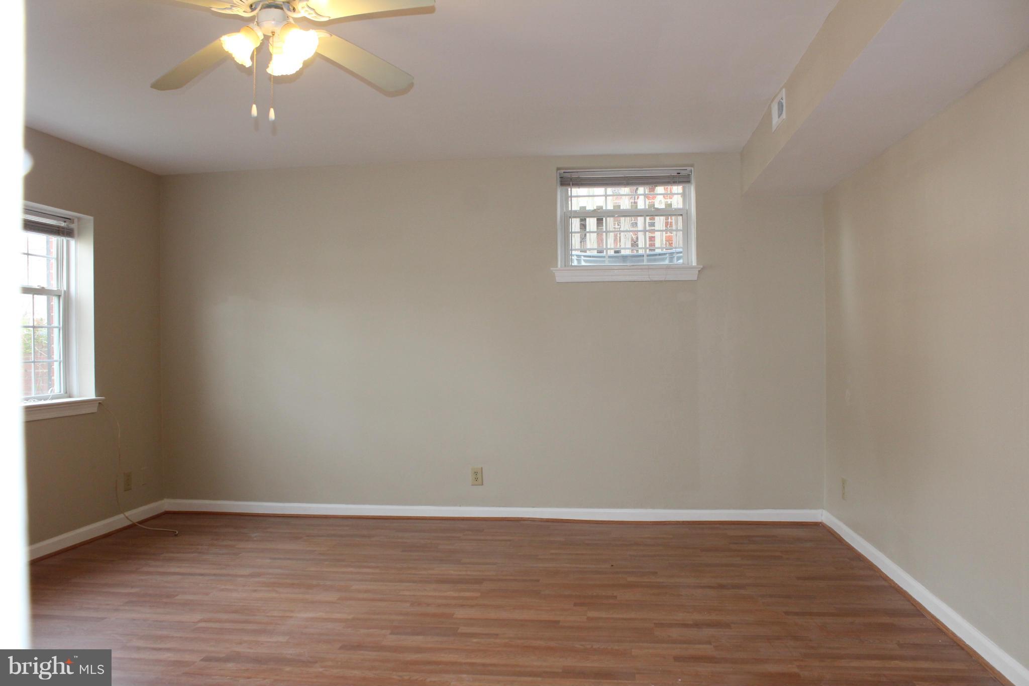 DOWNTOWN FREDERICKSBURG - Residential Lease