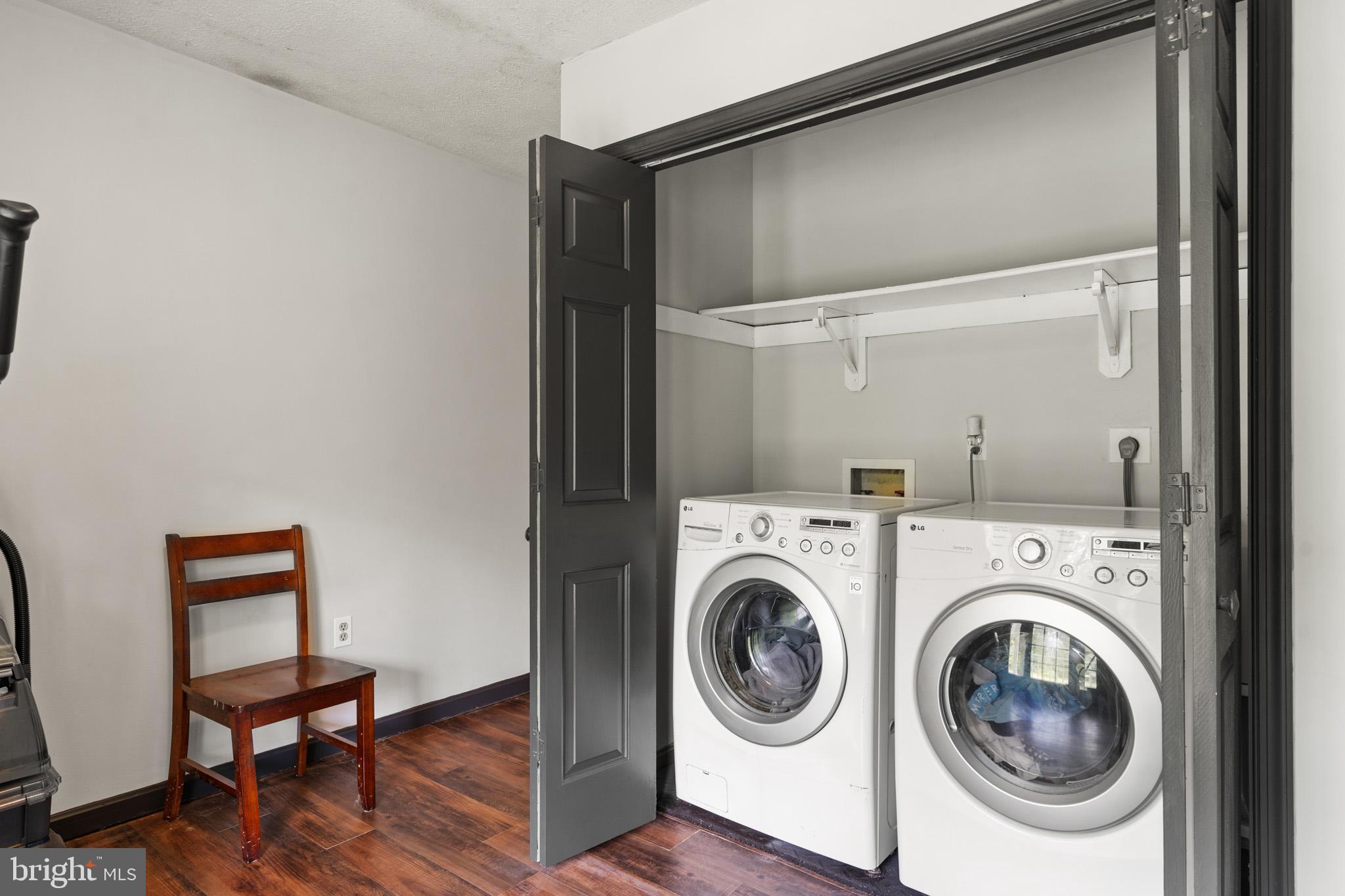 MYRTLE GROVE ESTATES - Residential