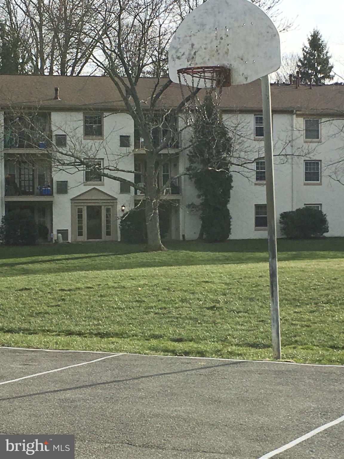 TIVOLI - Residential Lease