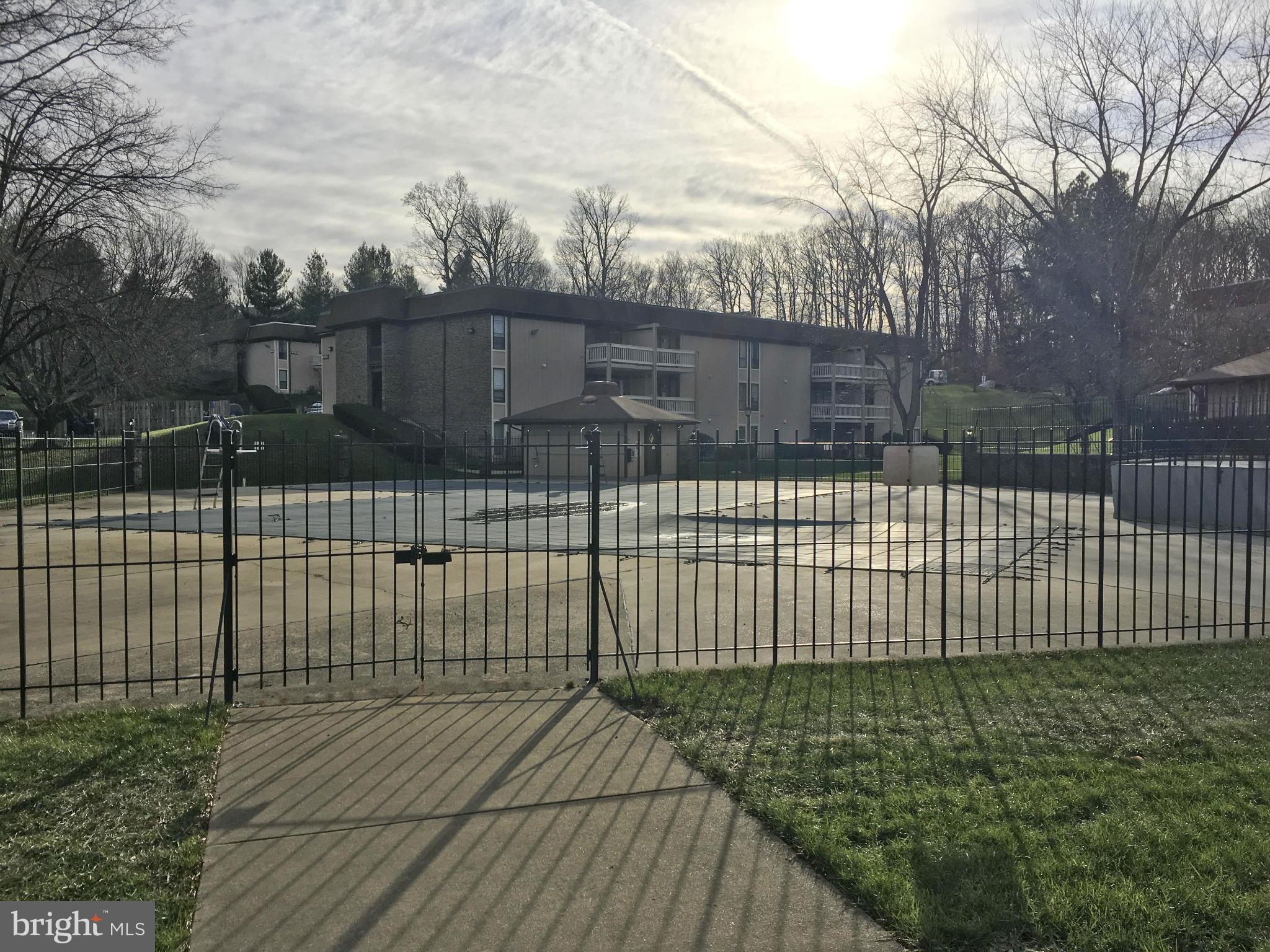 TIVOLI - Residential Lease