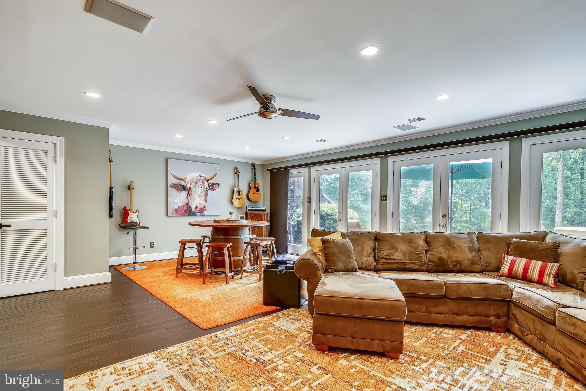 WOODHAVEN - Residential