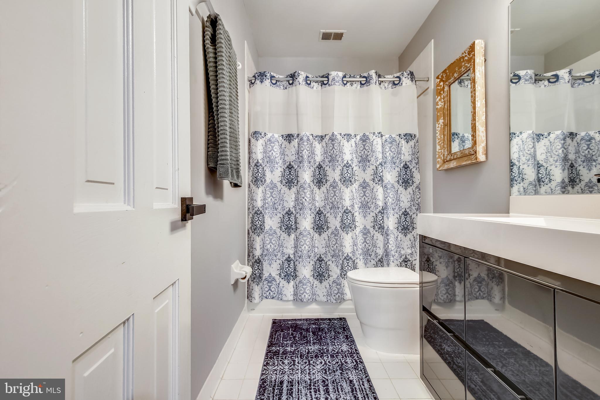 WOODHAVEN - Residential