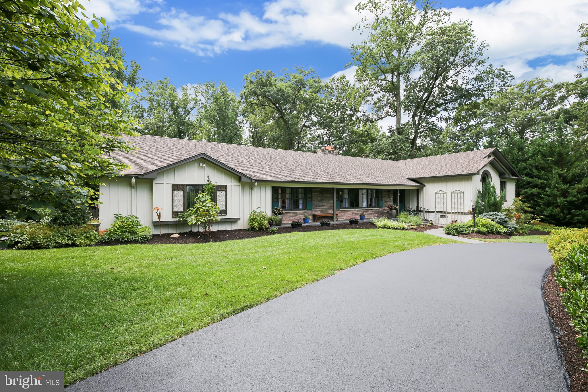 WOODHAVEN - Residential