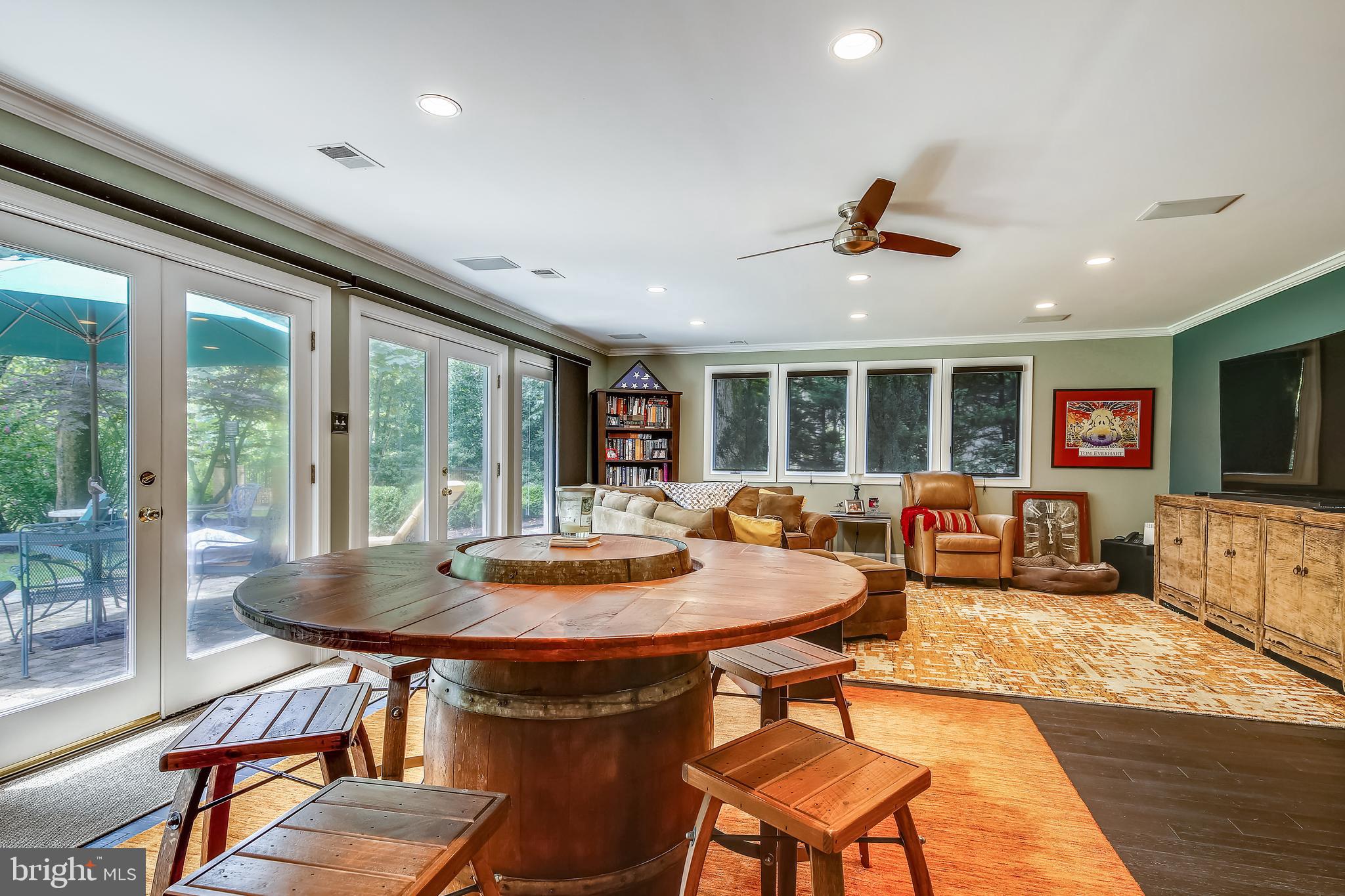 WOODHAVEN - Residential