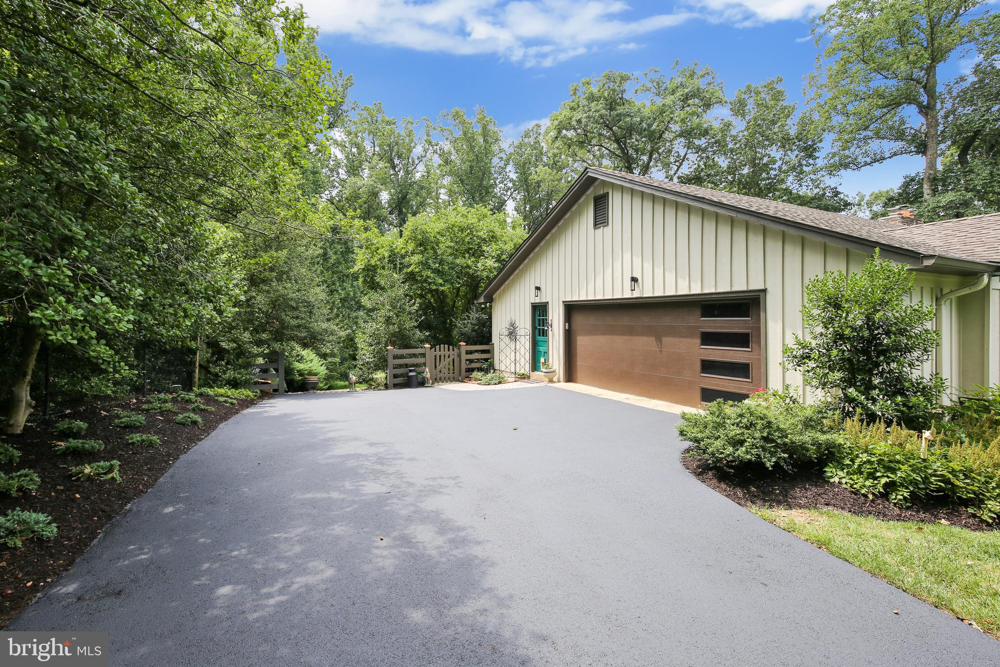 WOODHAVEN - Residential