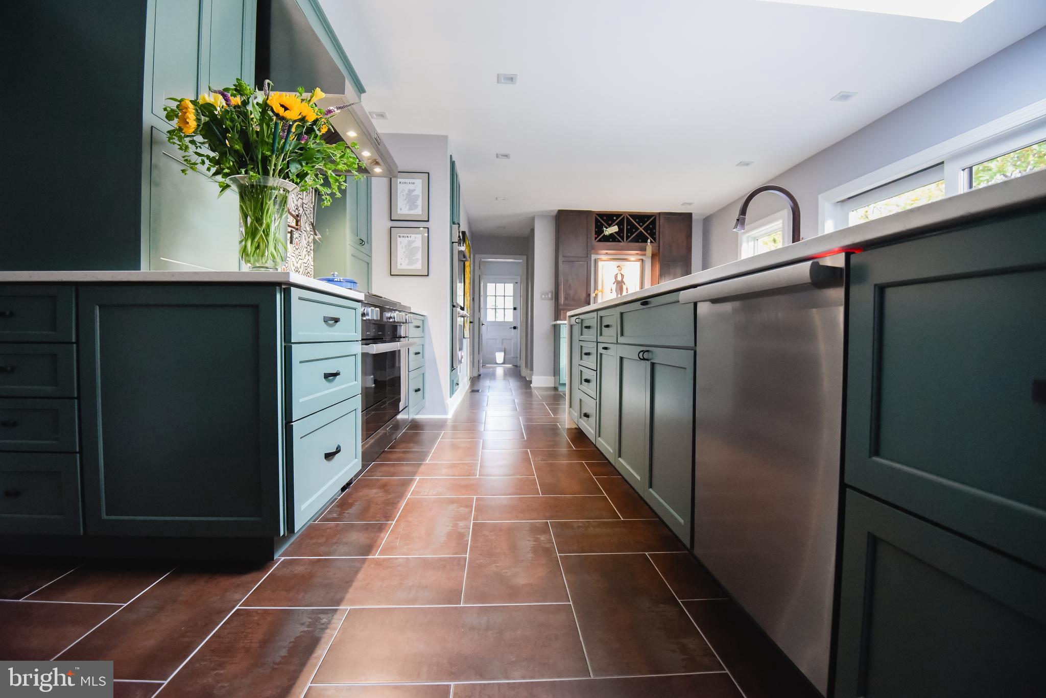 WOODHAVEN - Residential