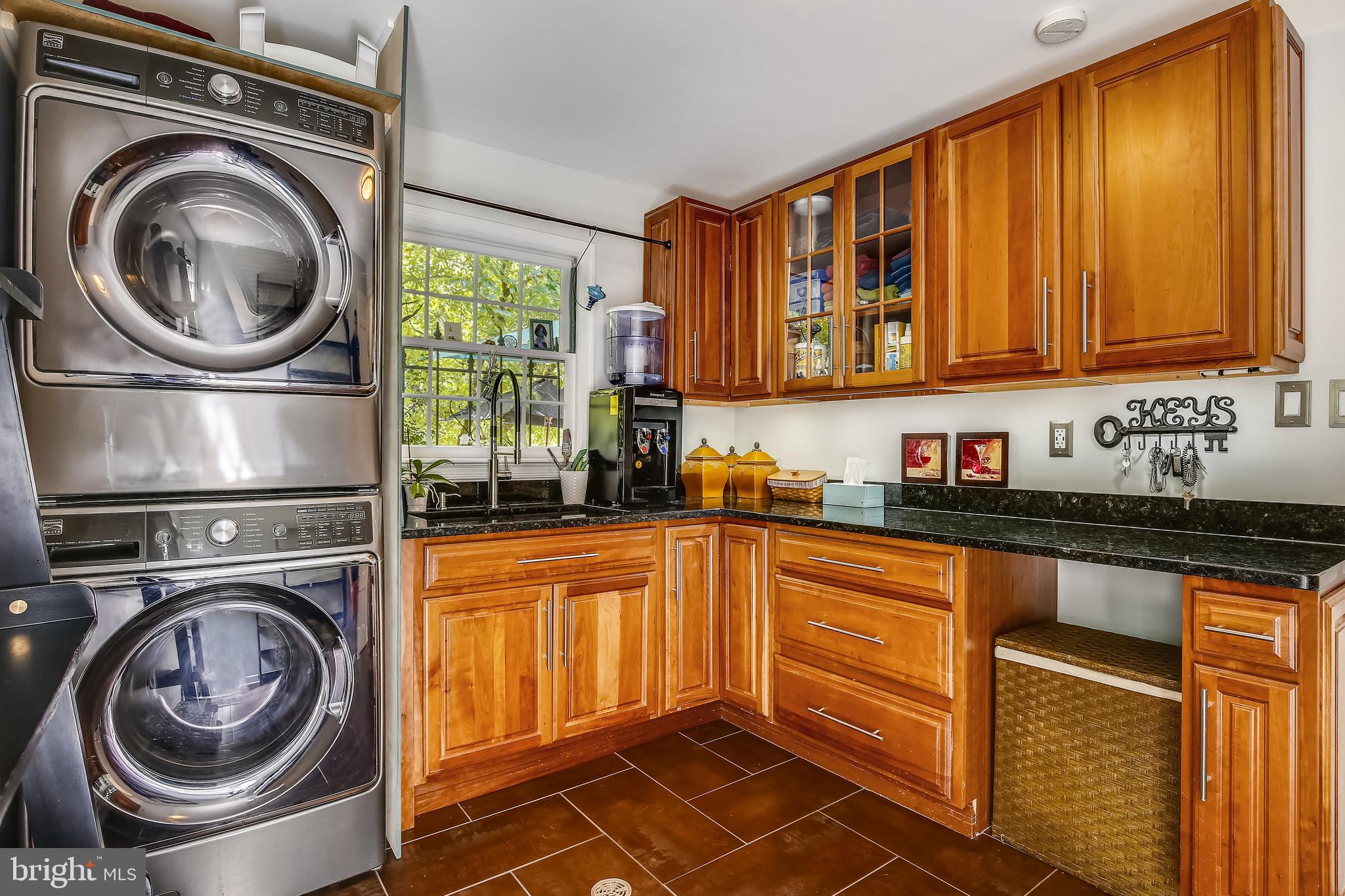 WOODHAVEN - Residential