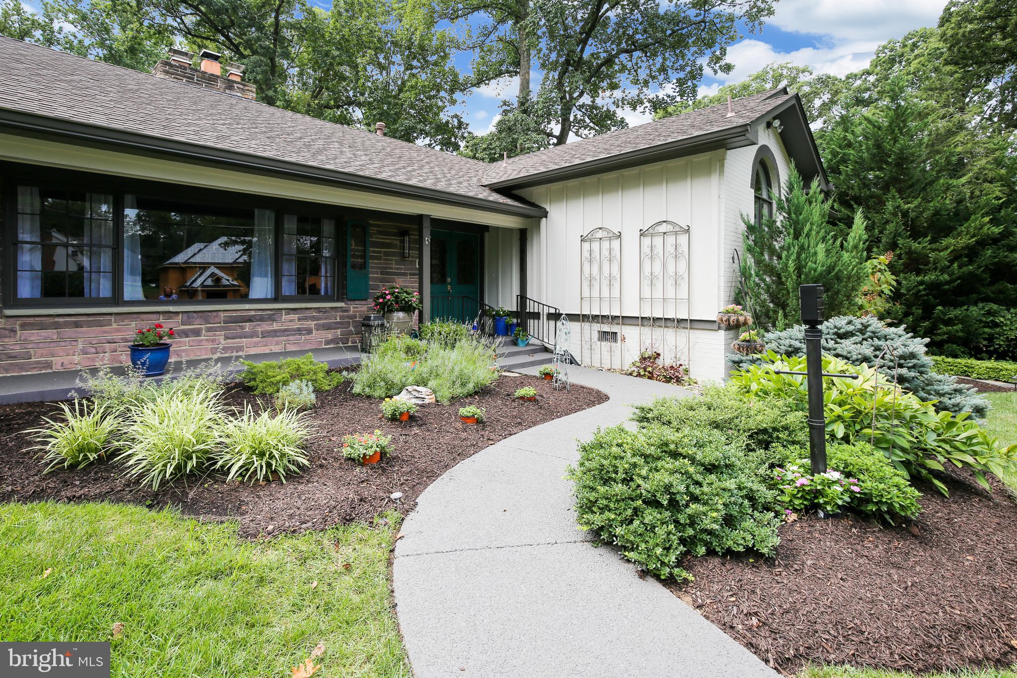 WOODHAVEN - Residential