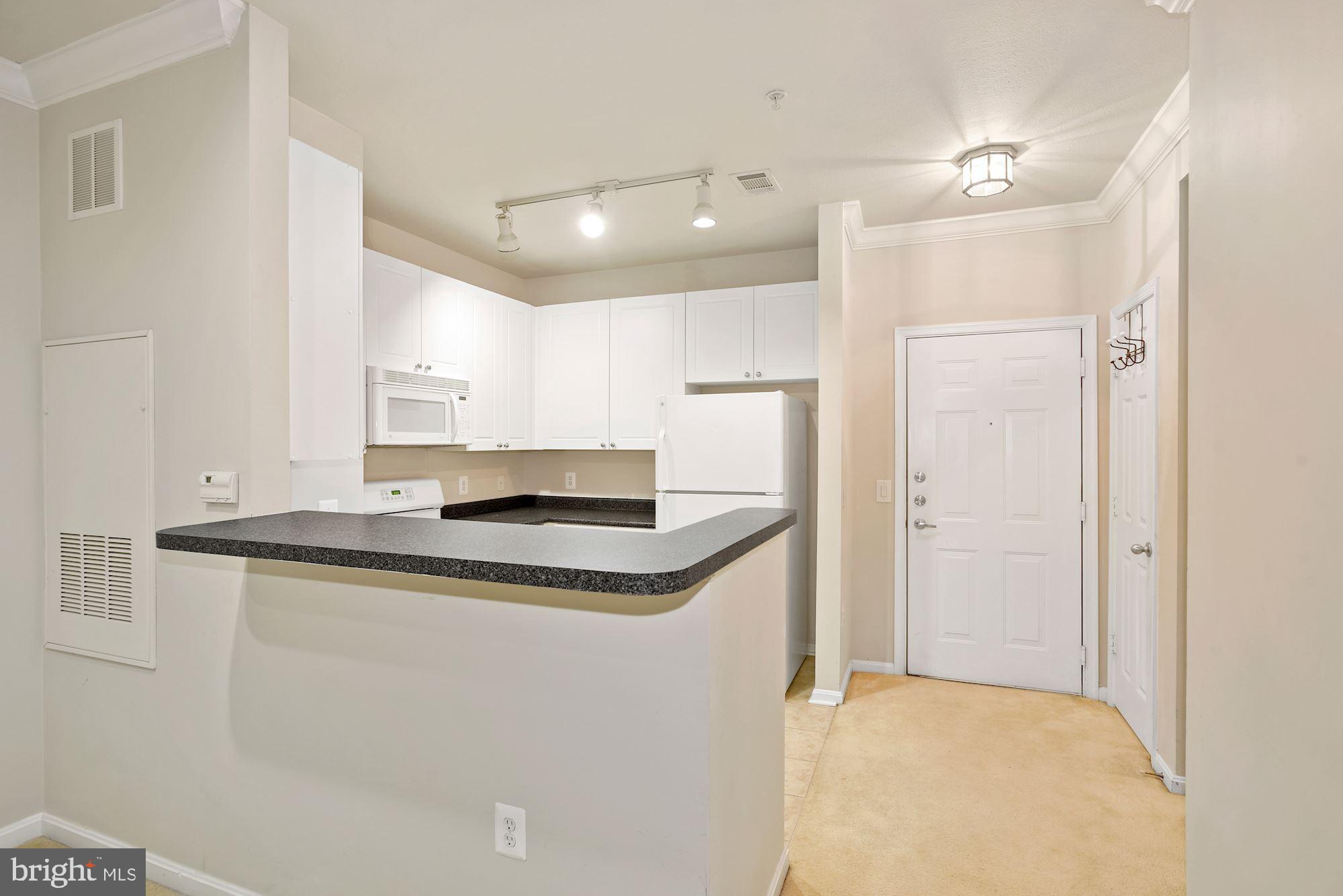 MARQUIS AT VIENNA STATION - Residential Lease