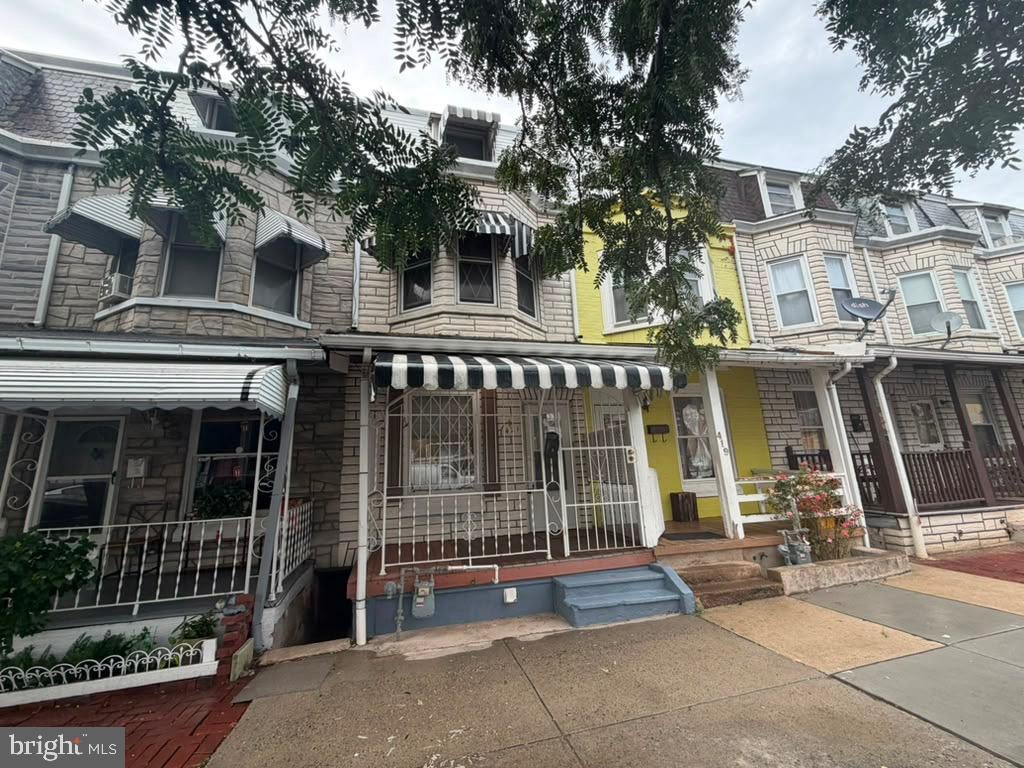 421 W WINDSOR STREET