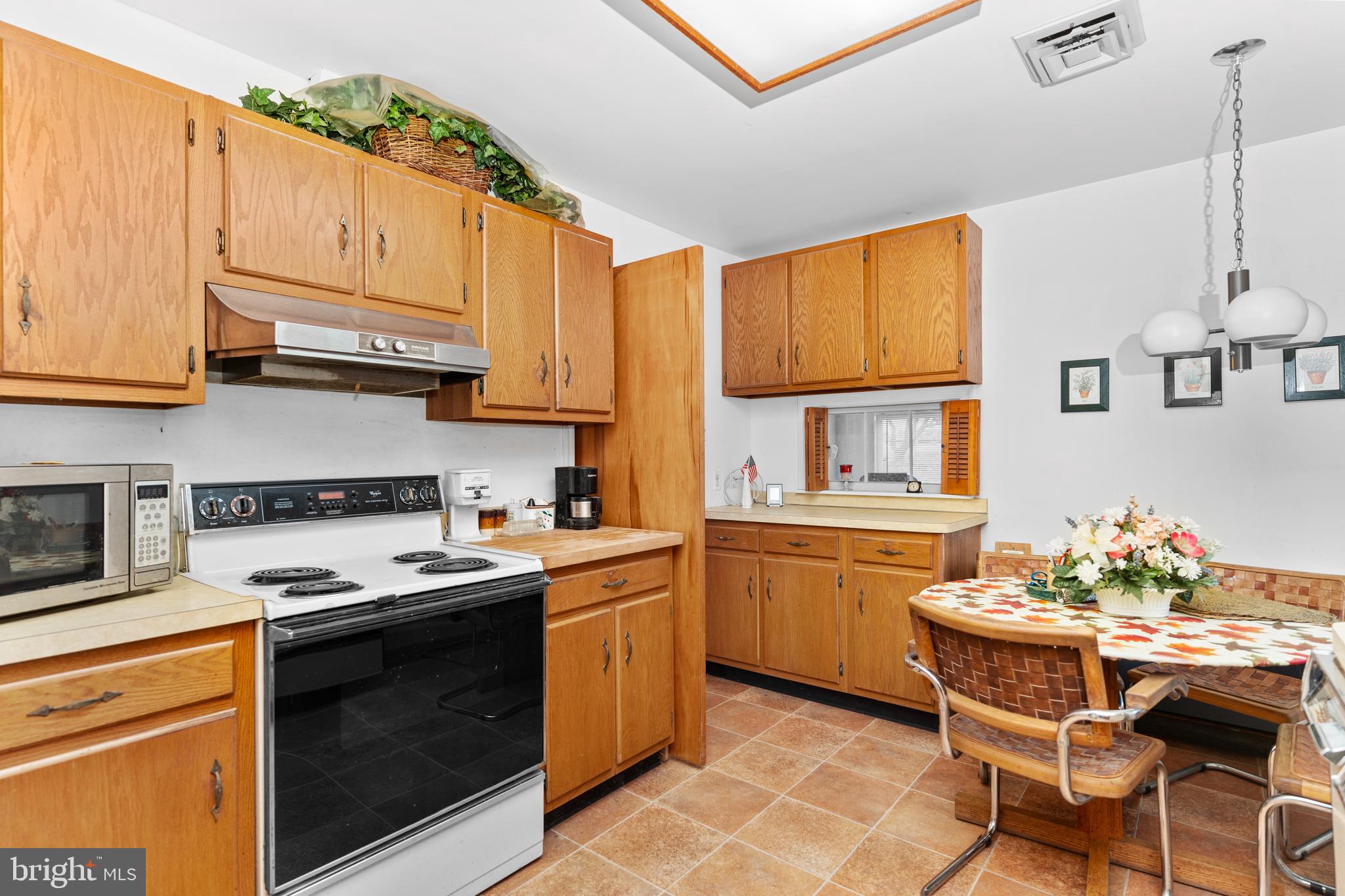 WHEATON OUT RES. (2) - Residential