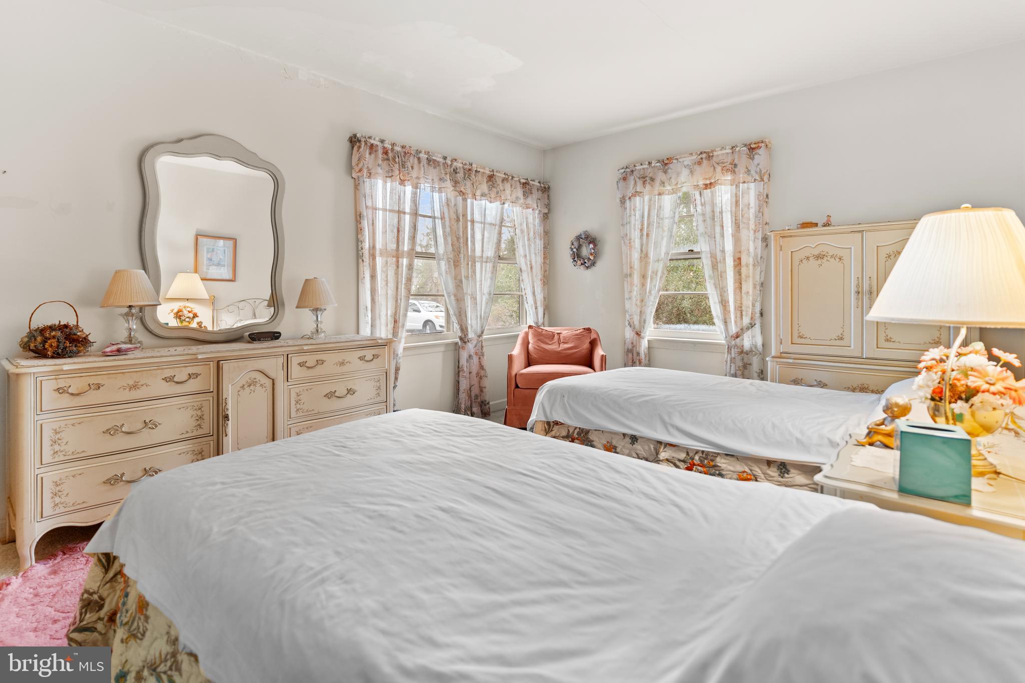 WHEATON OUT RES. (2) - Residential