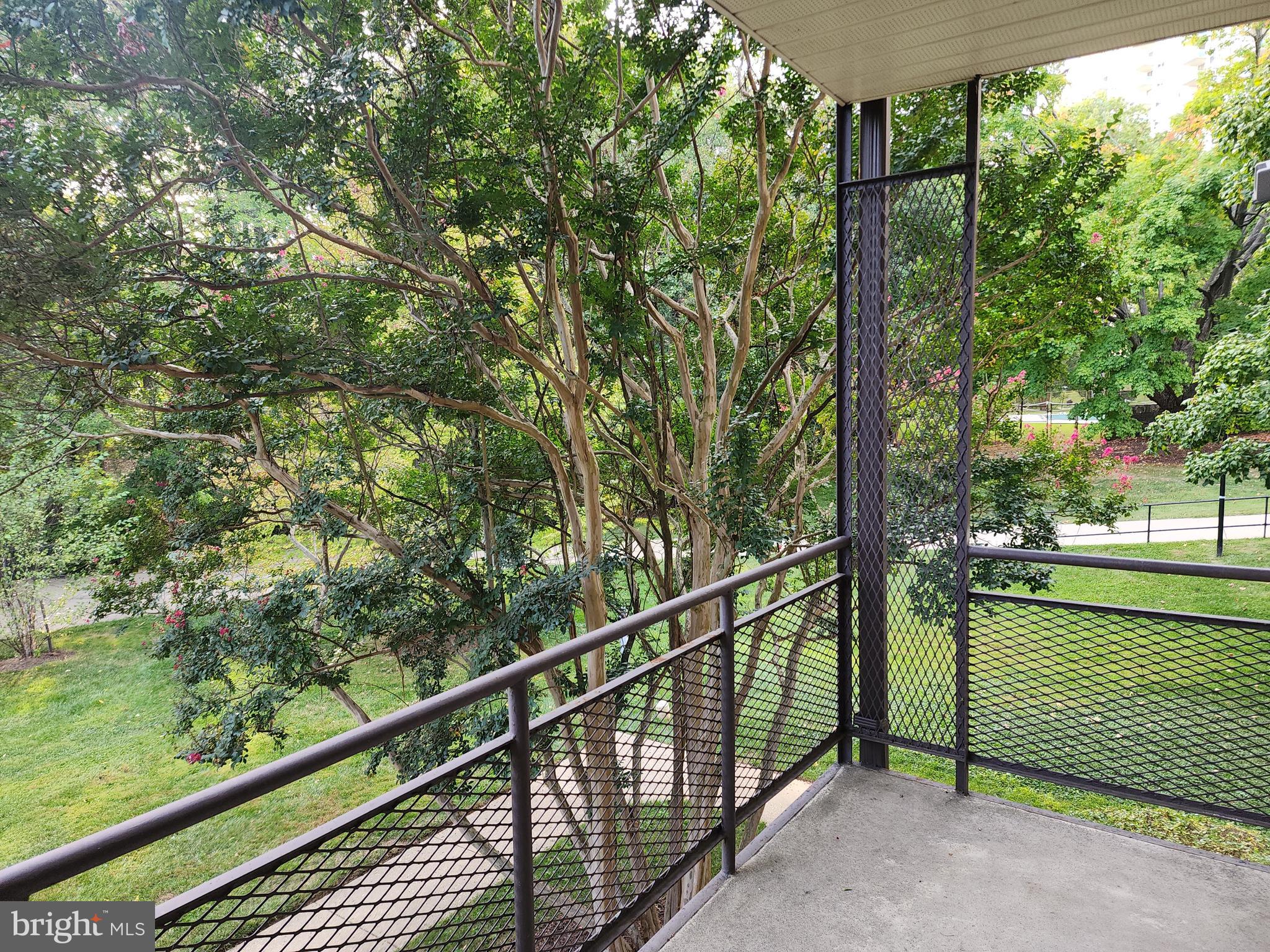 GROSVENOR PARK - Residential