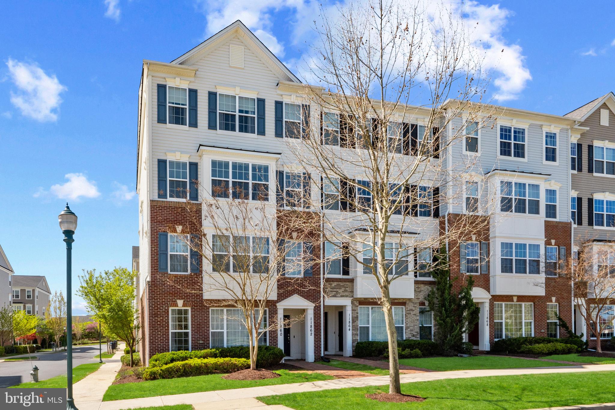 ARORA HILLS - Residential