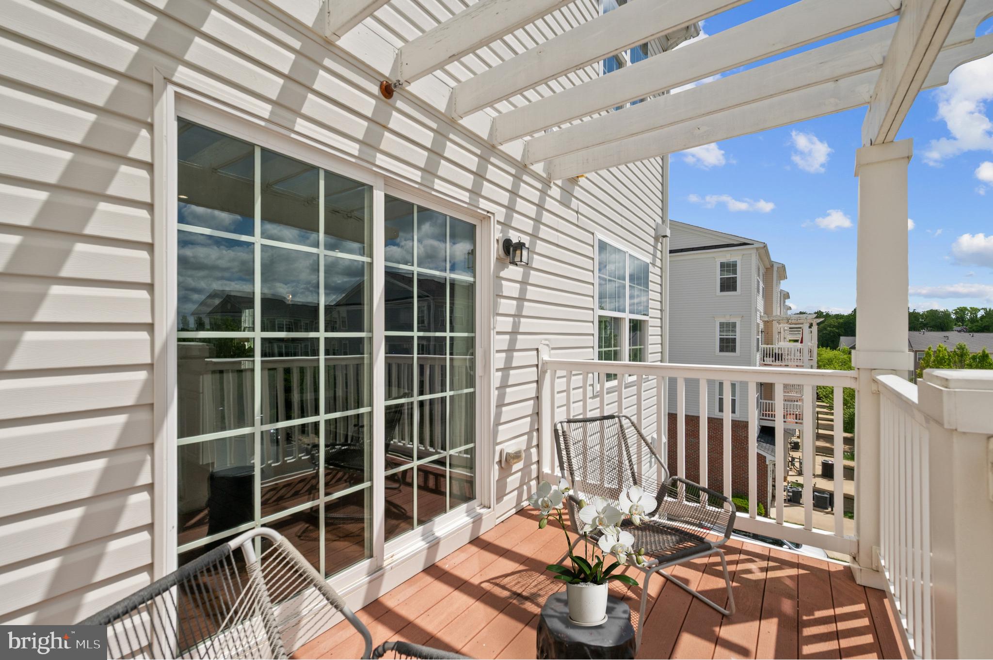 ARORA HILLS - Residential