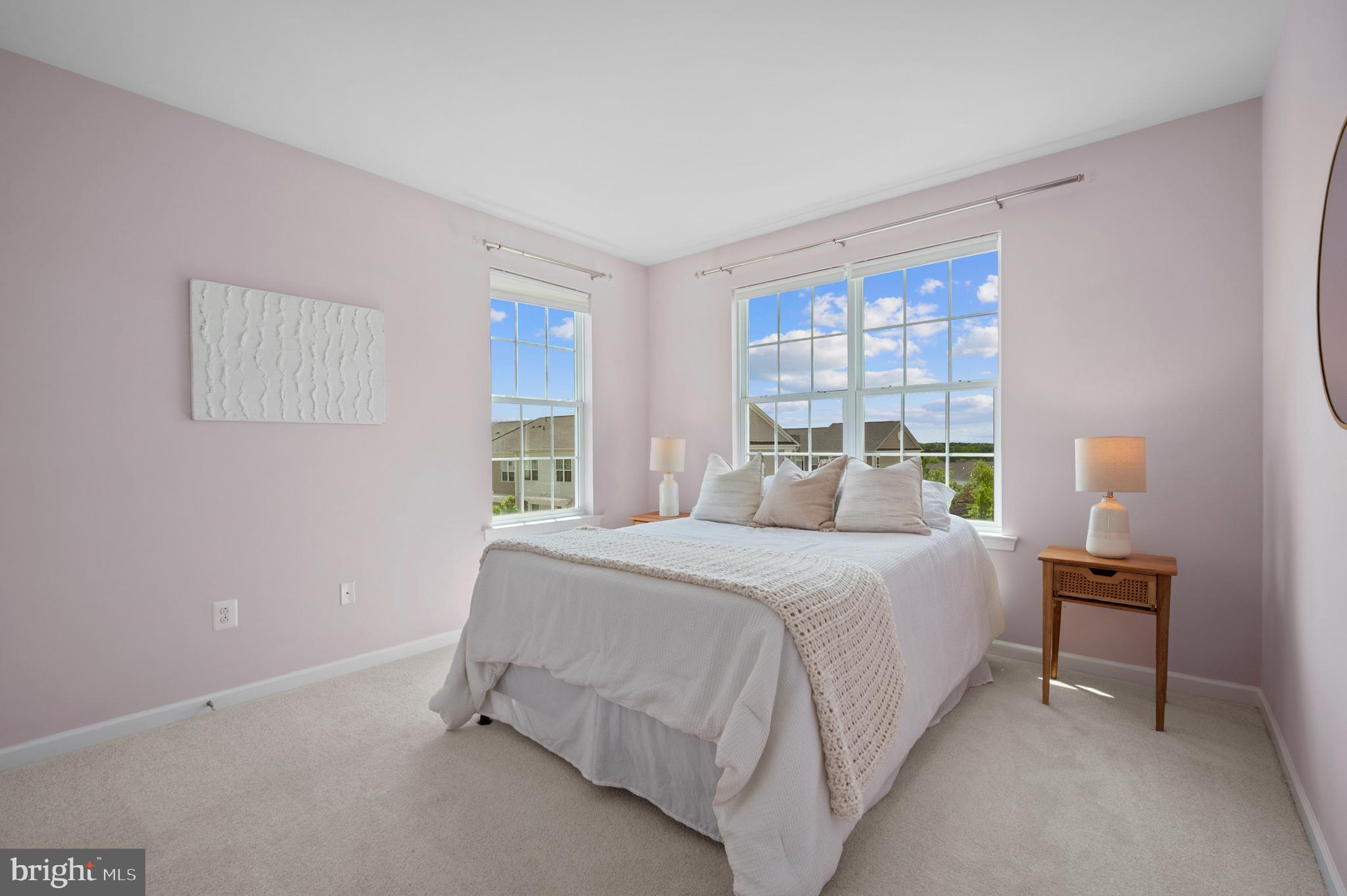 ARORA HILLS - Residential