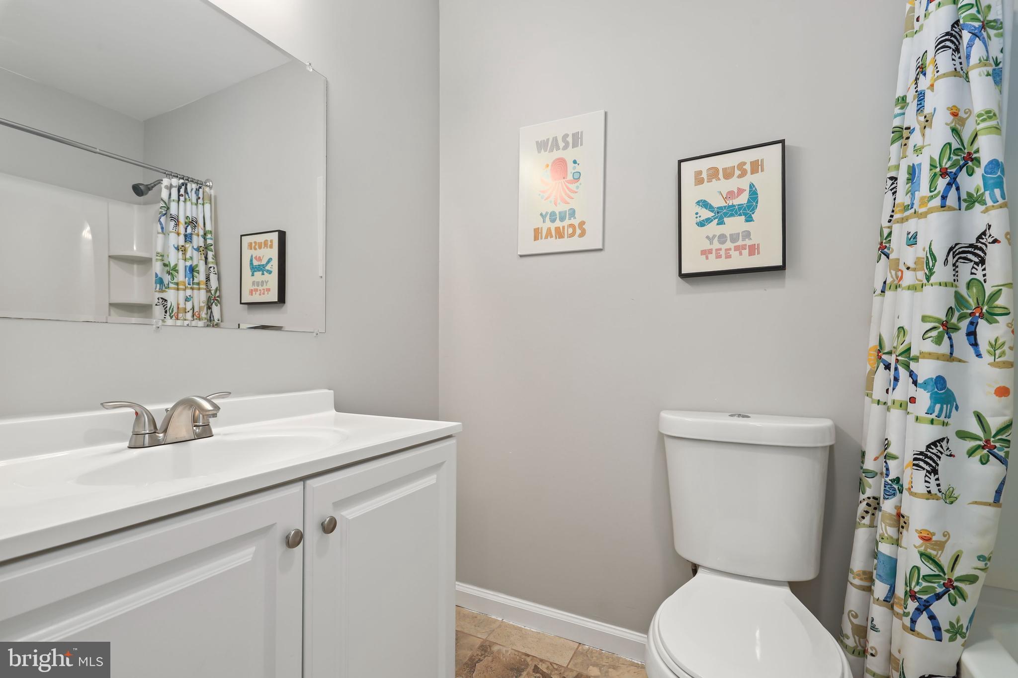 POINT OF WOODS - Residential