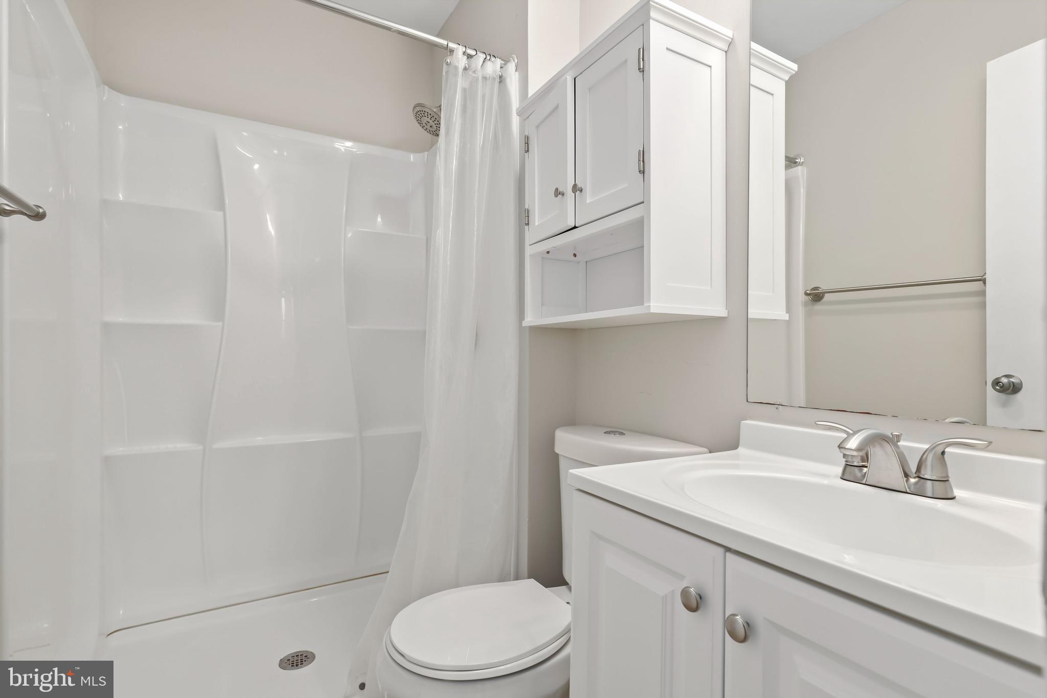 POINT OF WOODS - Residential