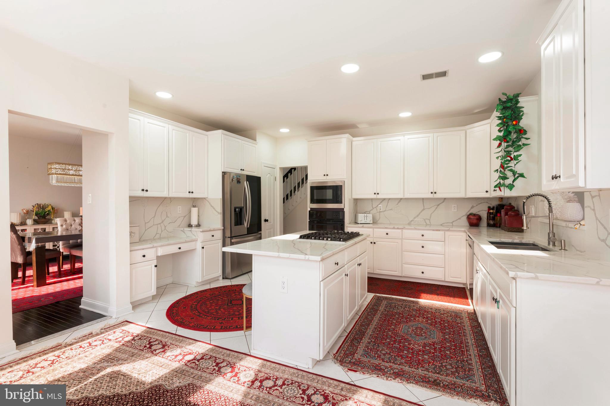 NORTHAMPTON CHASE - Residential