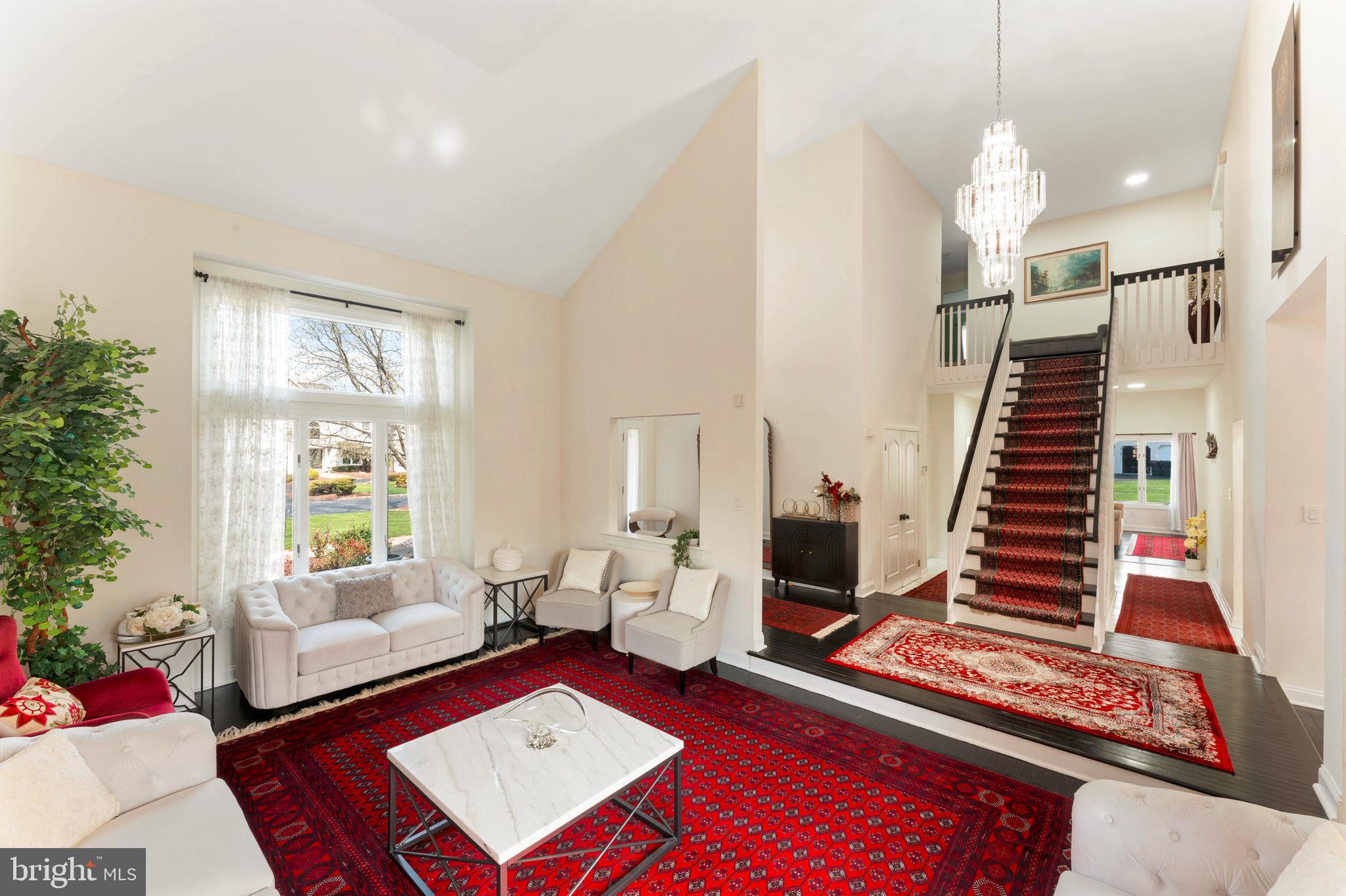 NORTHAMPTON CHASE - Residential