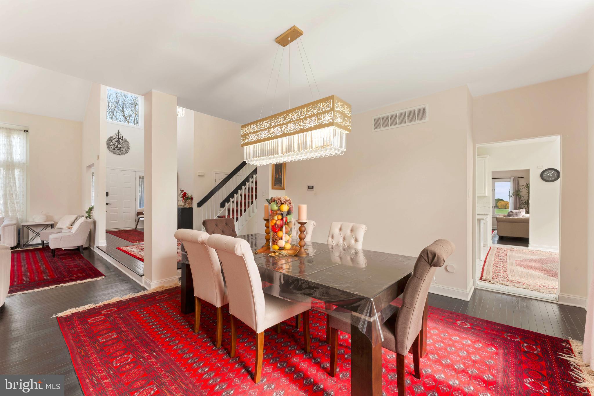 NORTHAMPTON CHASE - Residential