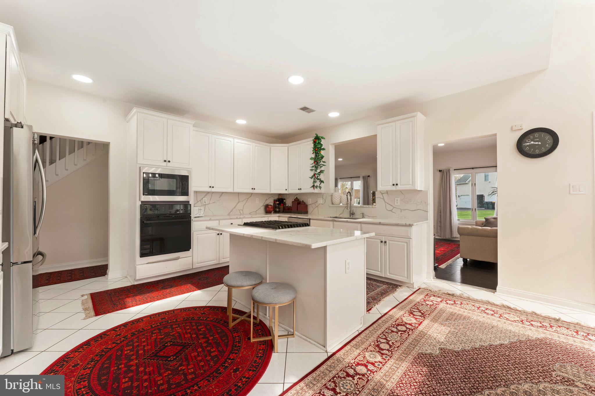 NORTHAMPTON CHASE - Residential