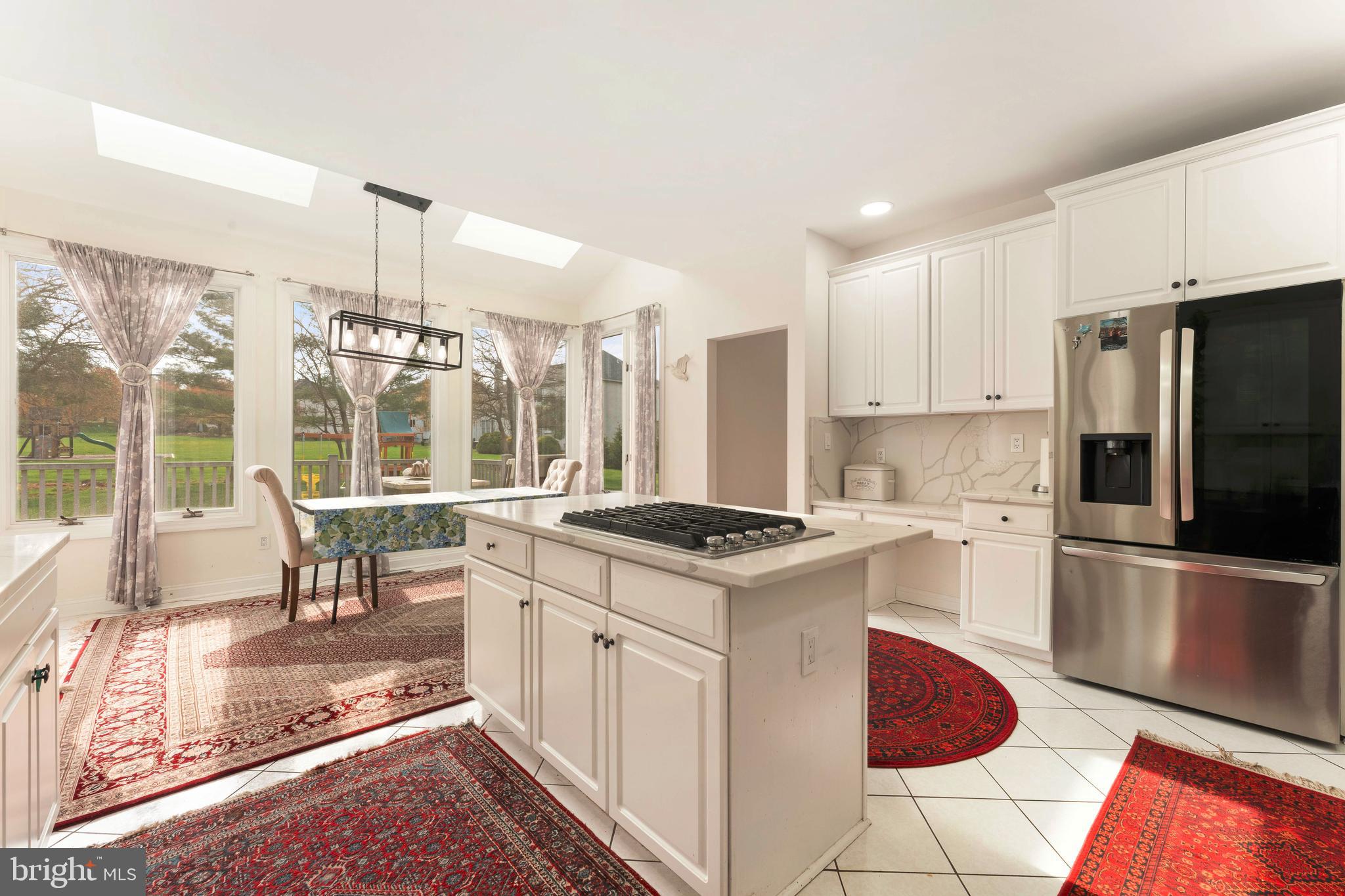 NORTHAMPTON CHASE - Residential