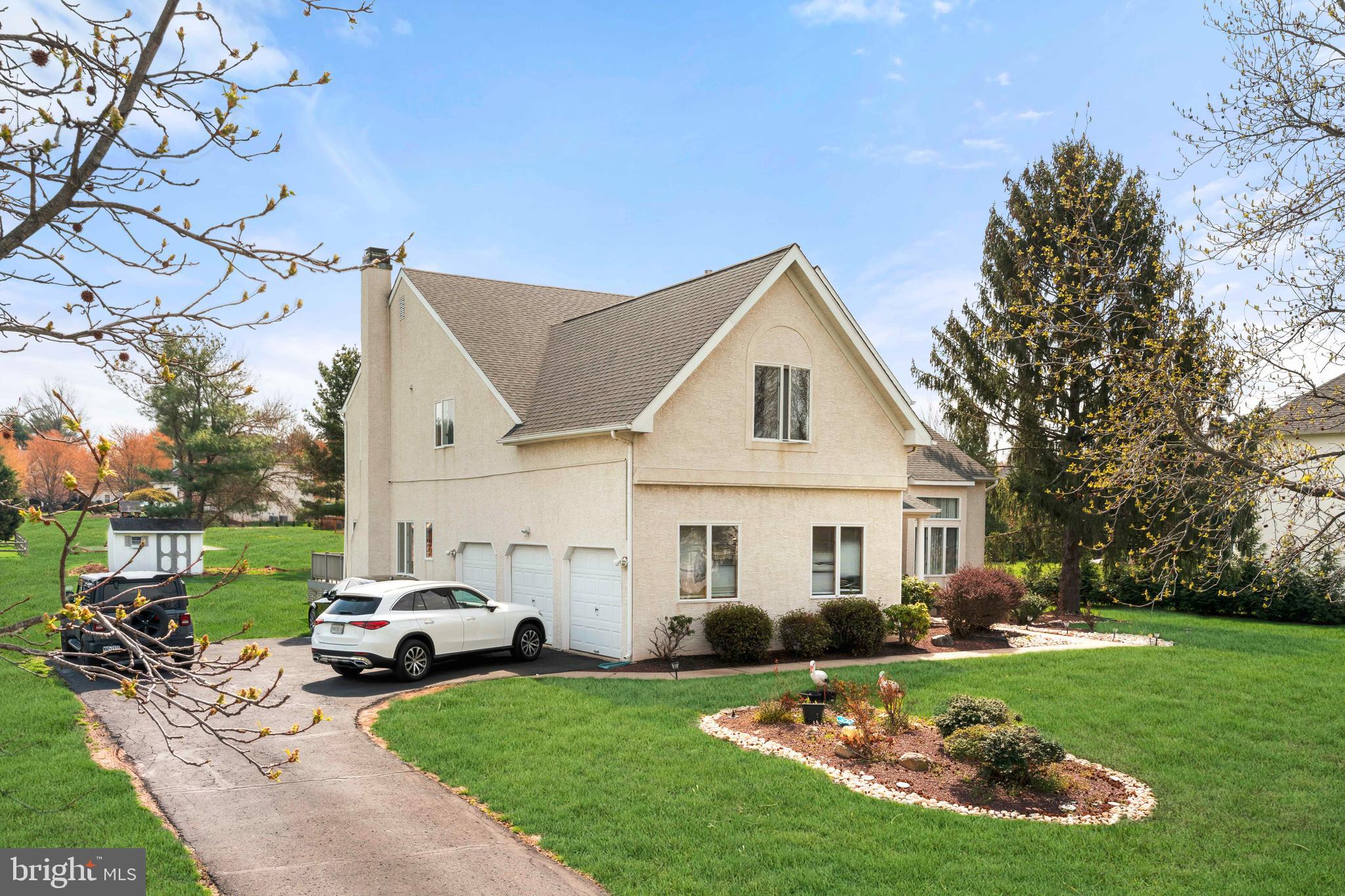 NORTHAMPTON CHASE - Residential