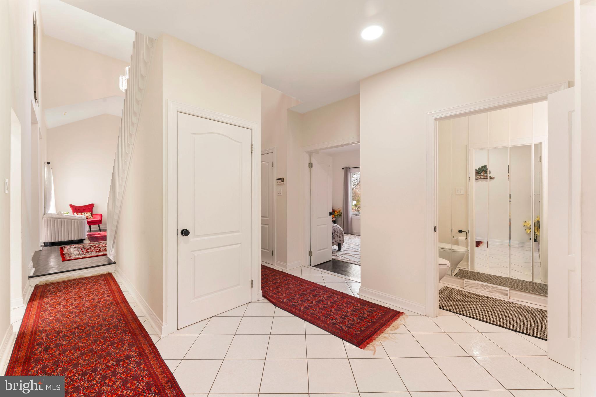 NORTHAMPTON CHASE - Residential