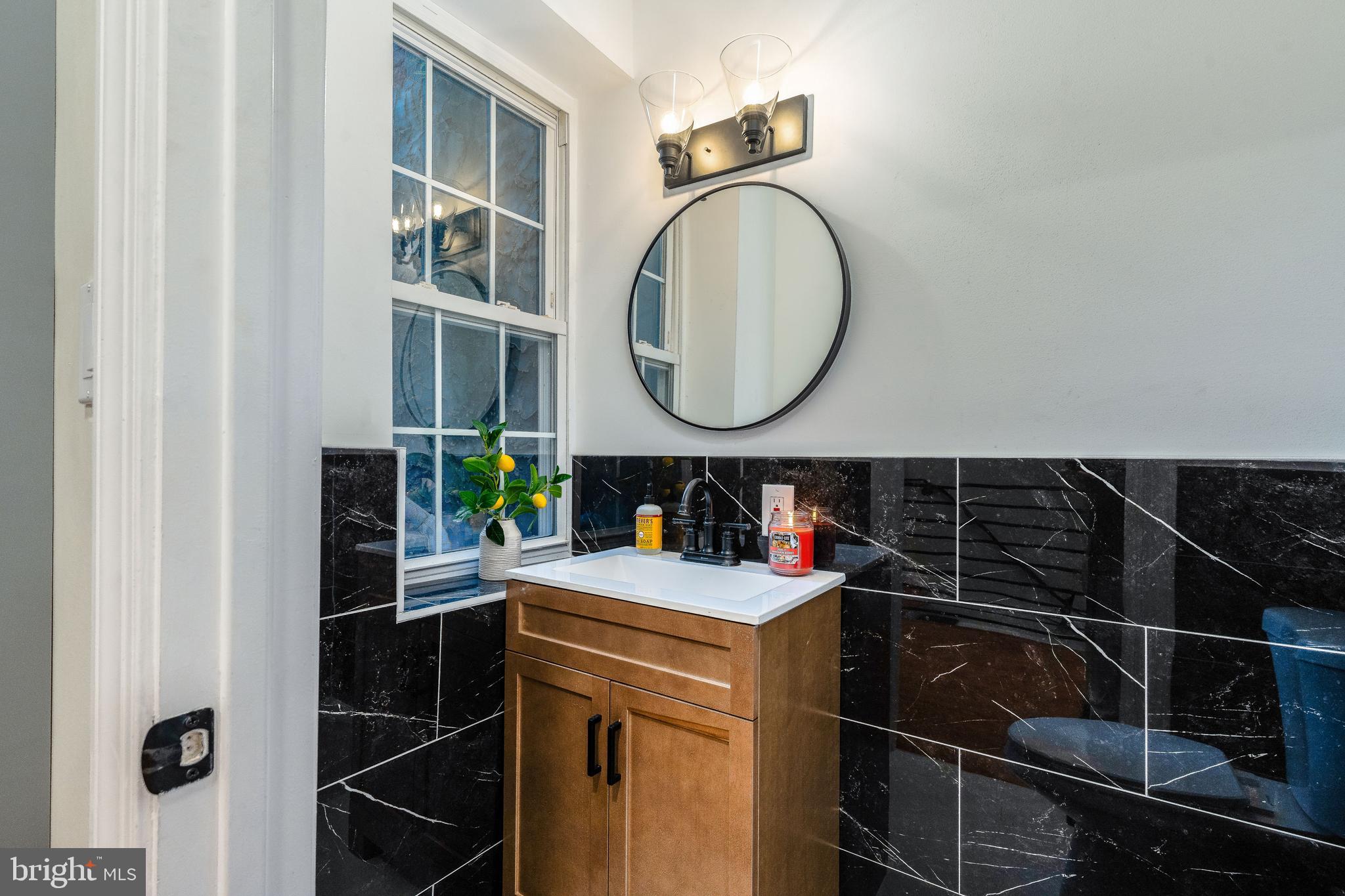 POINT BREEZE - Residential