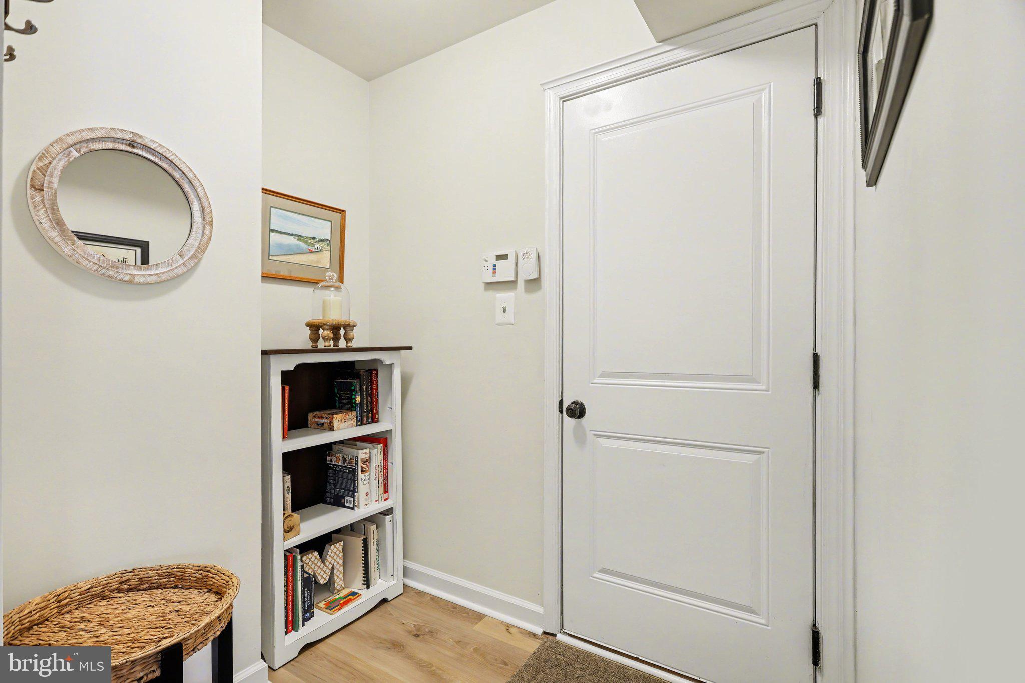 LOGANS RESERVE - Residential