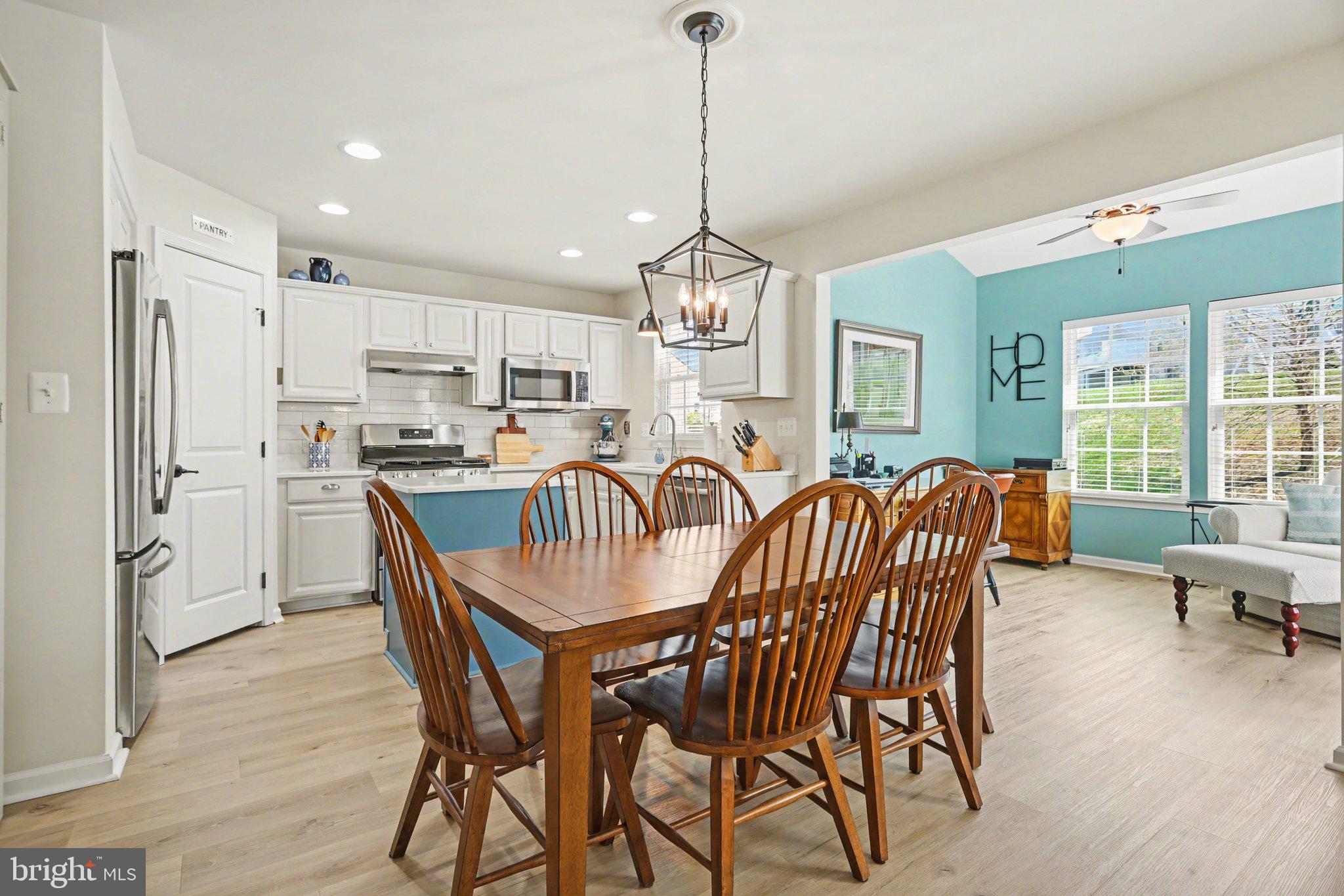 LOGANS RESERVE - Residential