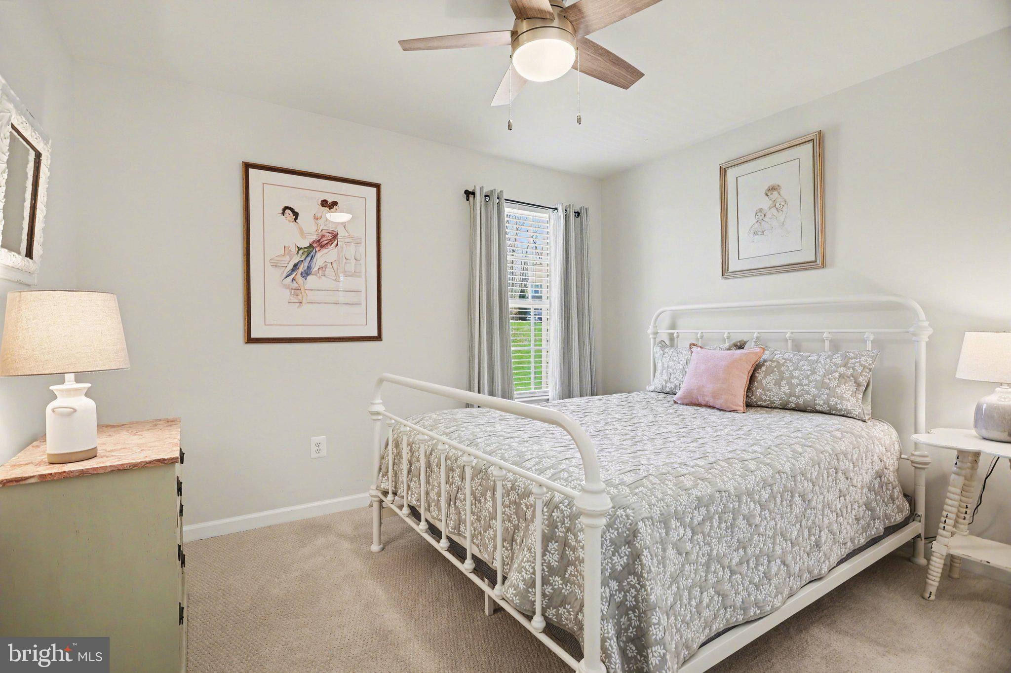 LOGANS RESERVE - Residential