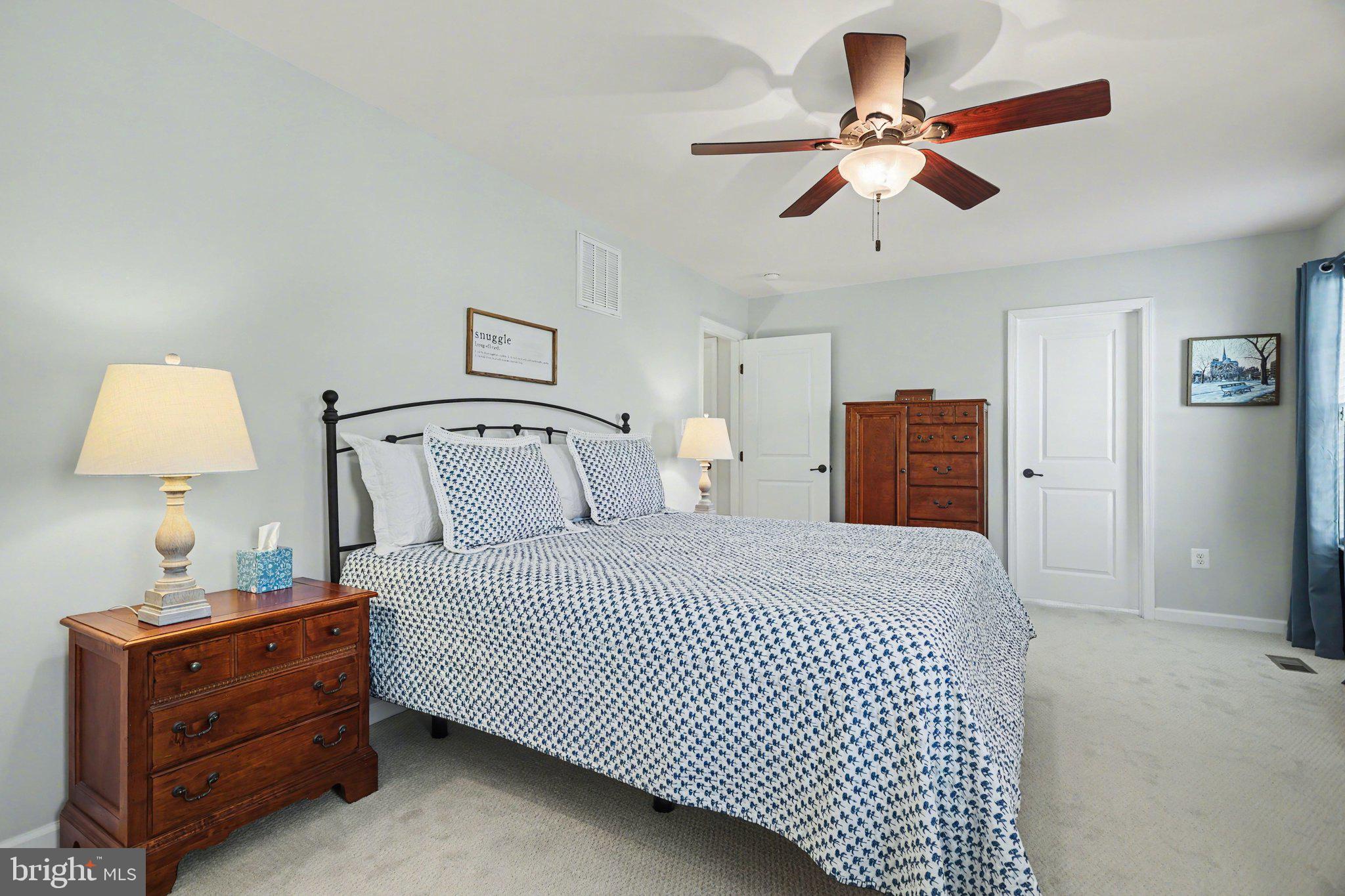 LOGANS RESERVE - Residential